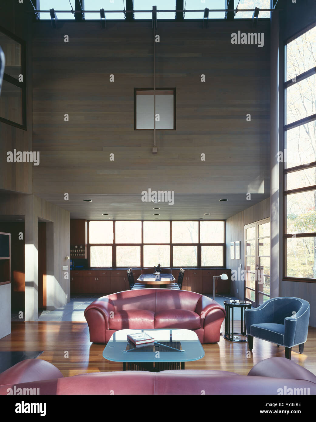 Open plan living 1980s hires stock photography and images Alamy