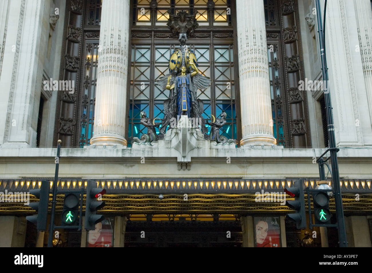 Selfridges entrance Oxford Street London Stock Photo Alamy
