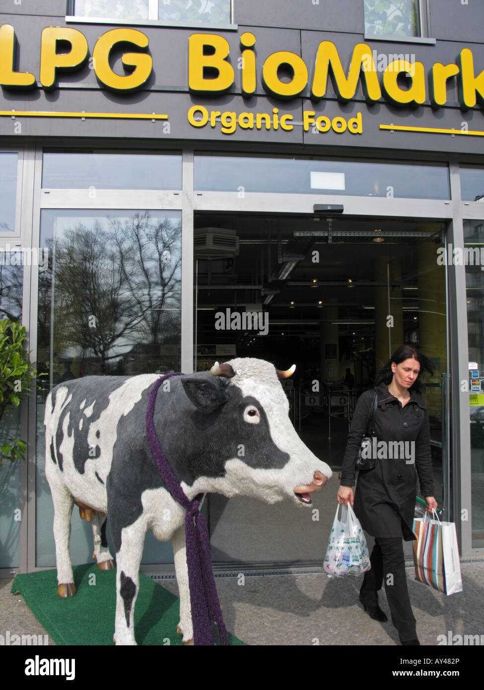 One of new chain of organic supermarkets in Berlin called LPG BioMarkt 2008 Stock Photo