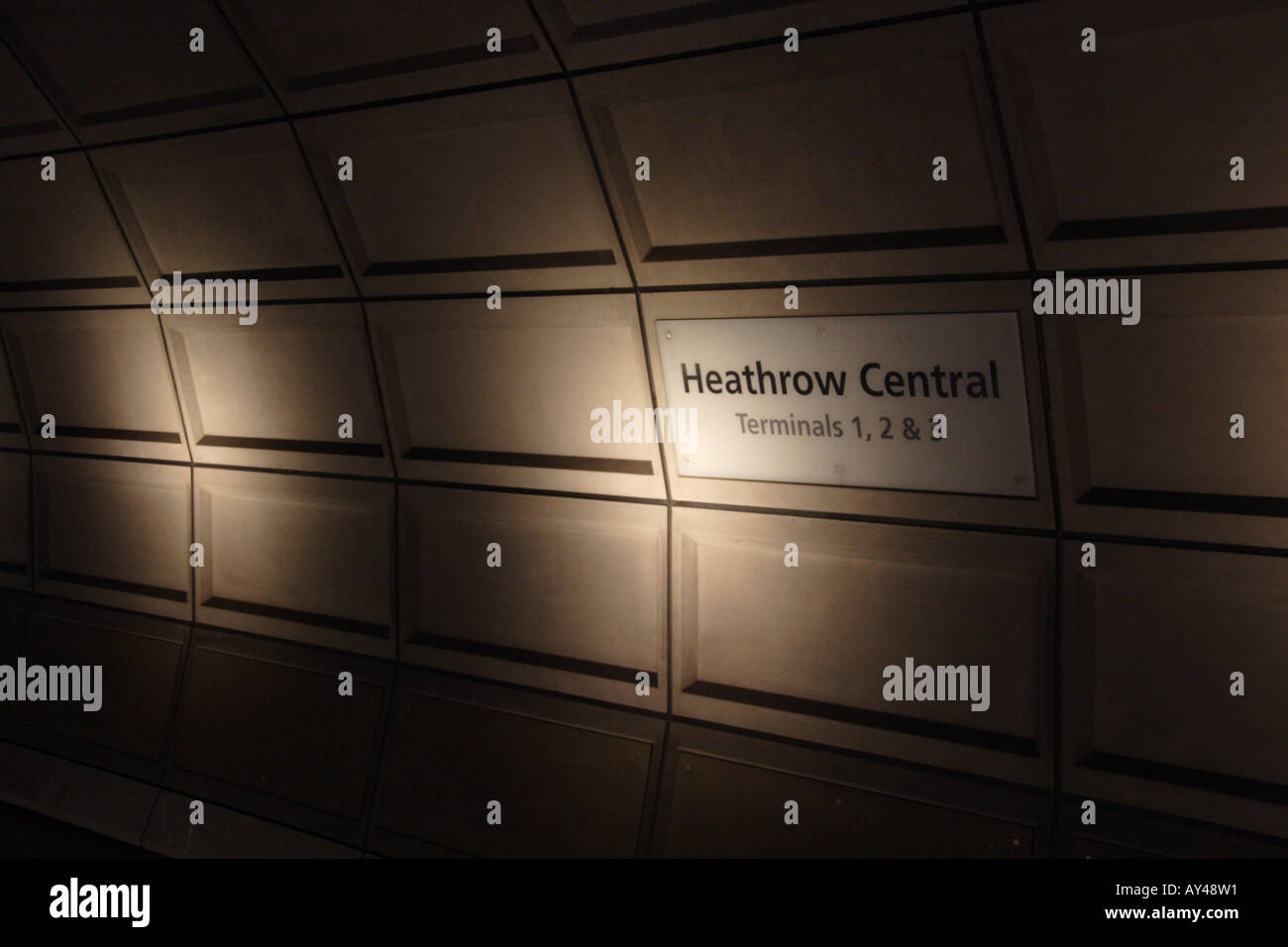 Heathrow airport underground station london hi-res stock photography ...