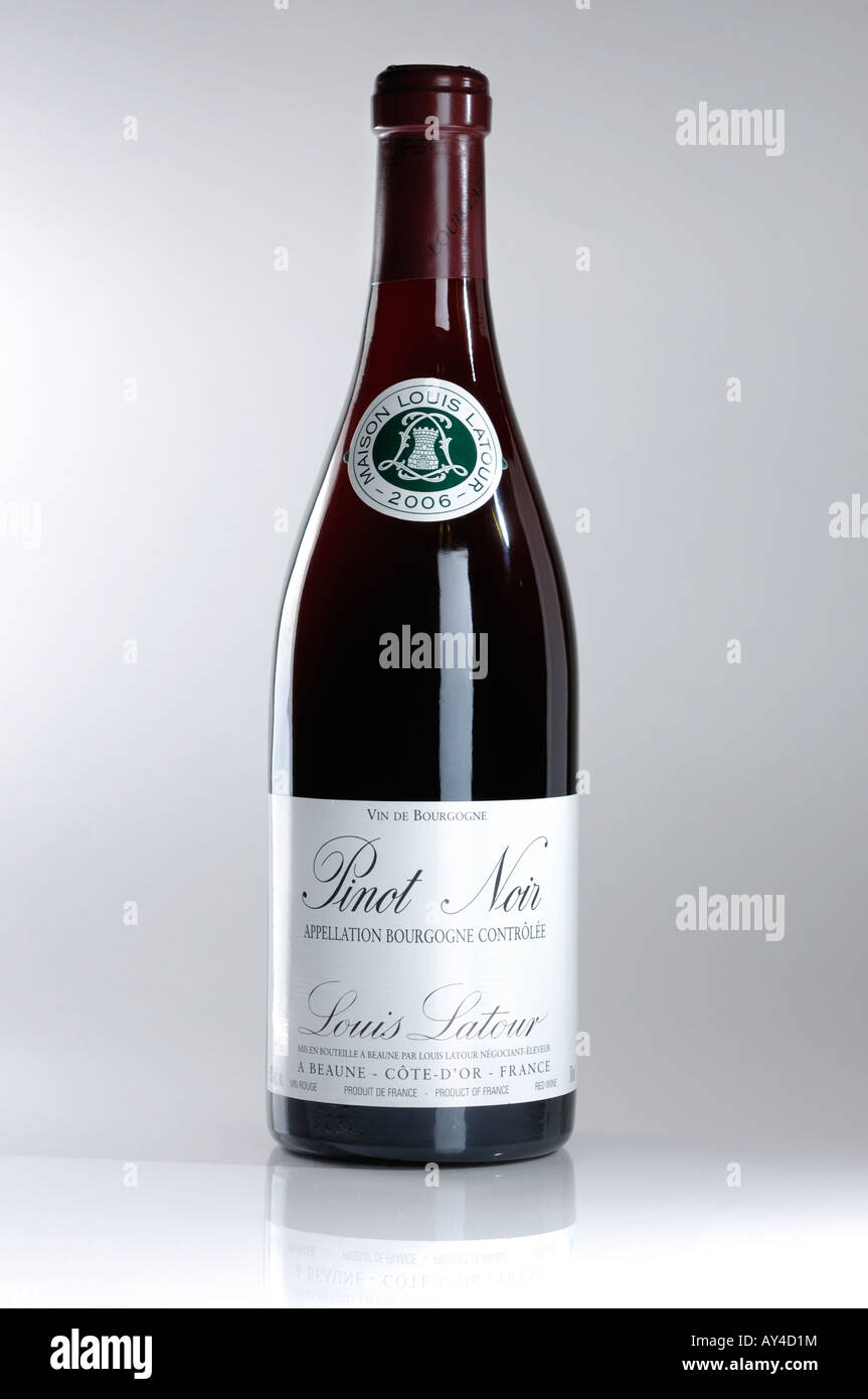 Bottle of Pinot Noir wine Stock Photo Alamy
