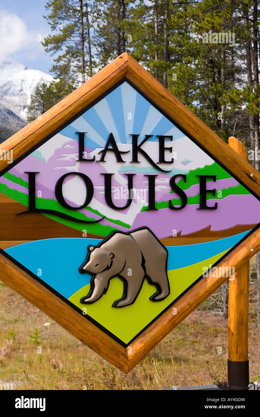 Welcome to Lake Louise sign, Lake Louise, Banff /Jasper National Parks, Alberta, Canada, North America Stock Photo