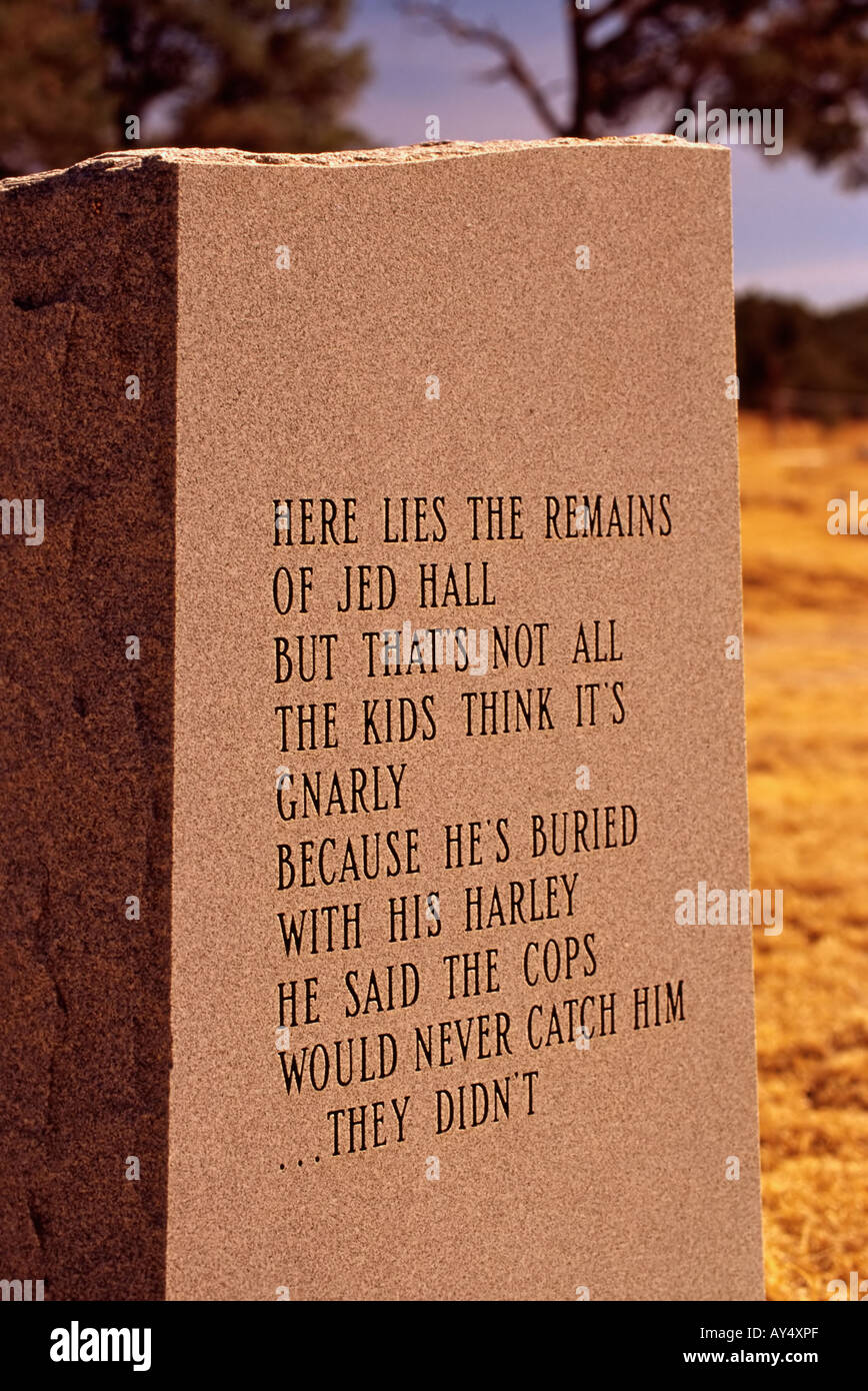 Humorous tombstone funny epitaph hi-res stock photography and images ...