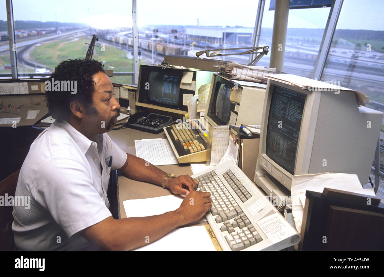 Train dispatcher hires stock photography and images Alamy