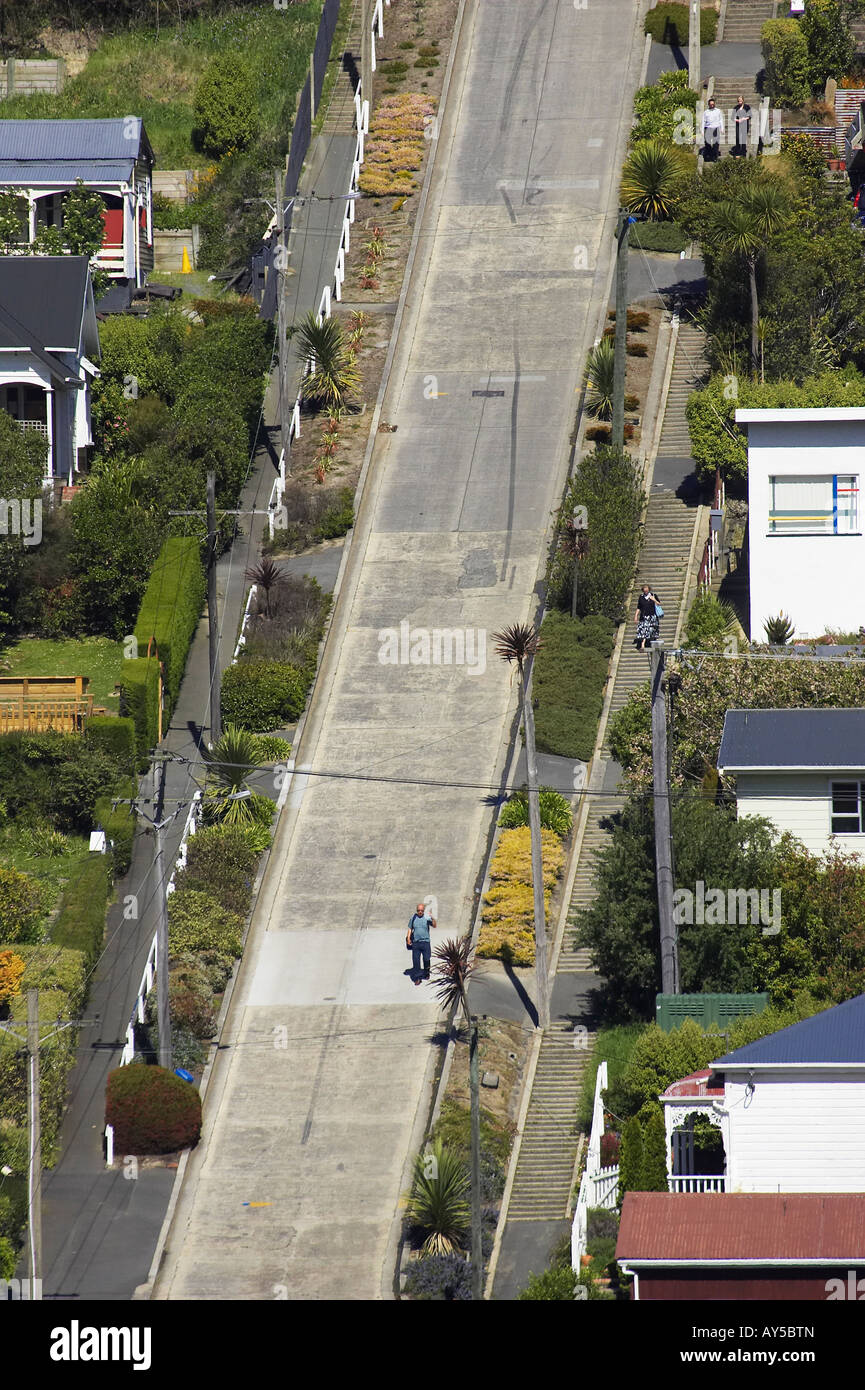 Baldwin Street world s steepest street Dunedin South Island New Zealand