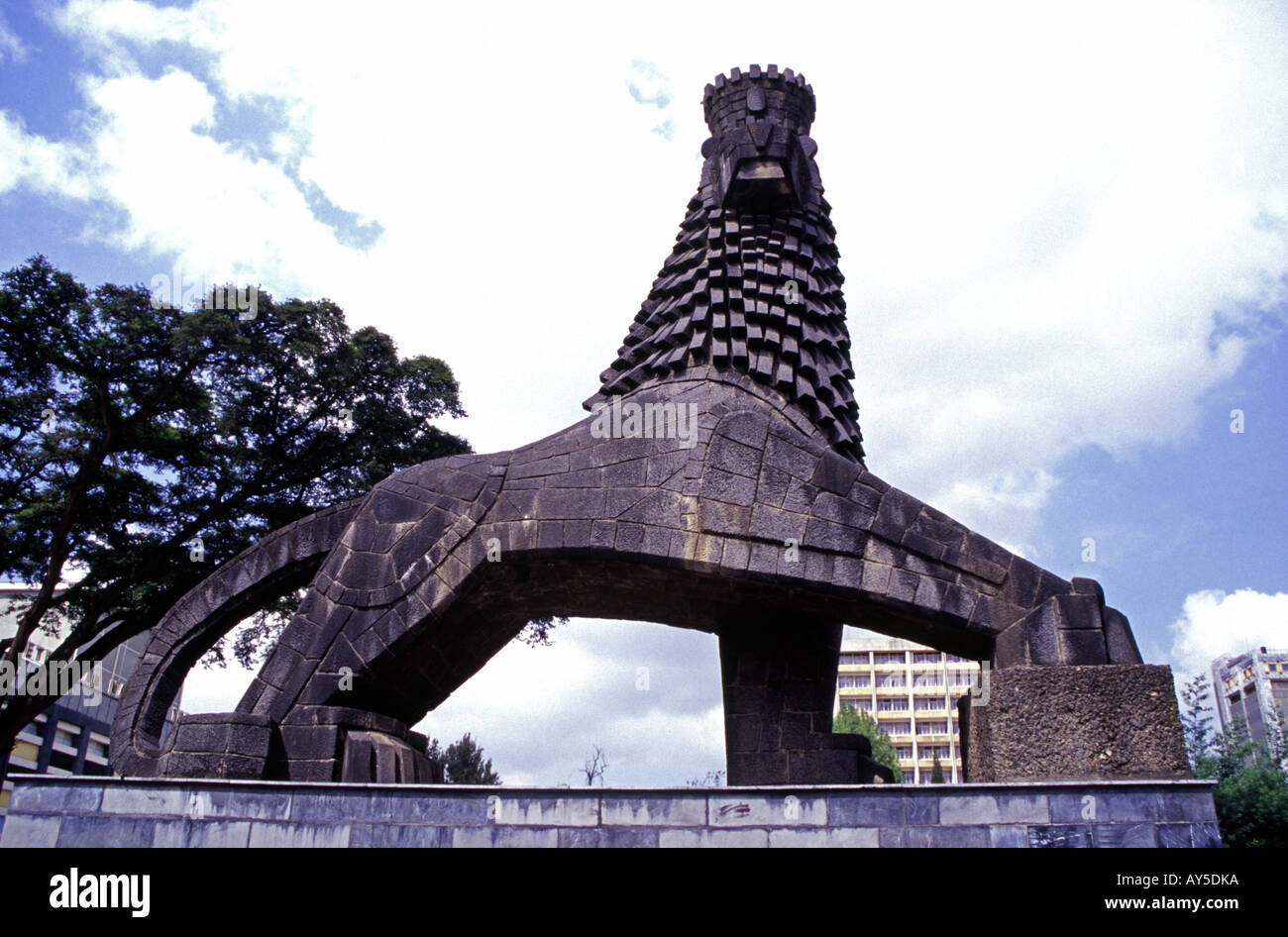 英10” Disciples (2) Prowling Lion / Return To Addis Ababa TOP001 Topatop /00200 Black Lion Sculpture Addis Ababa Ethiopia Stock Photo