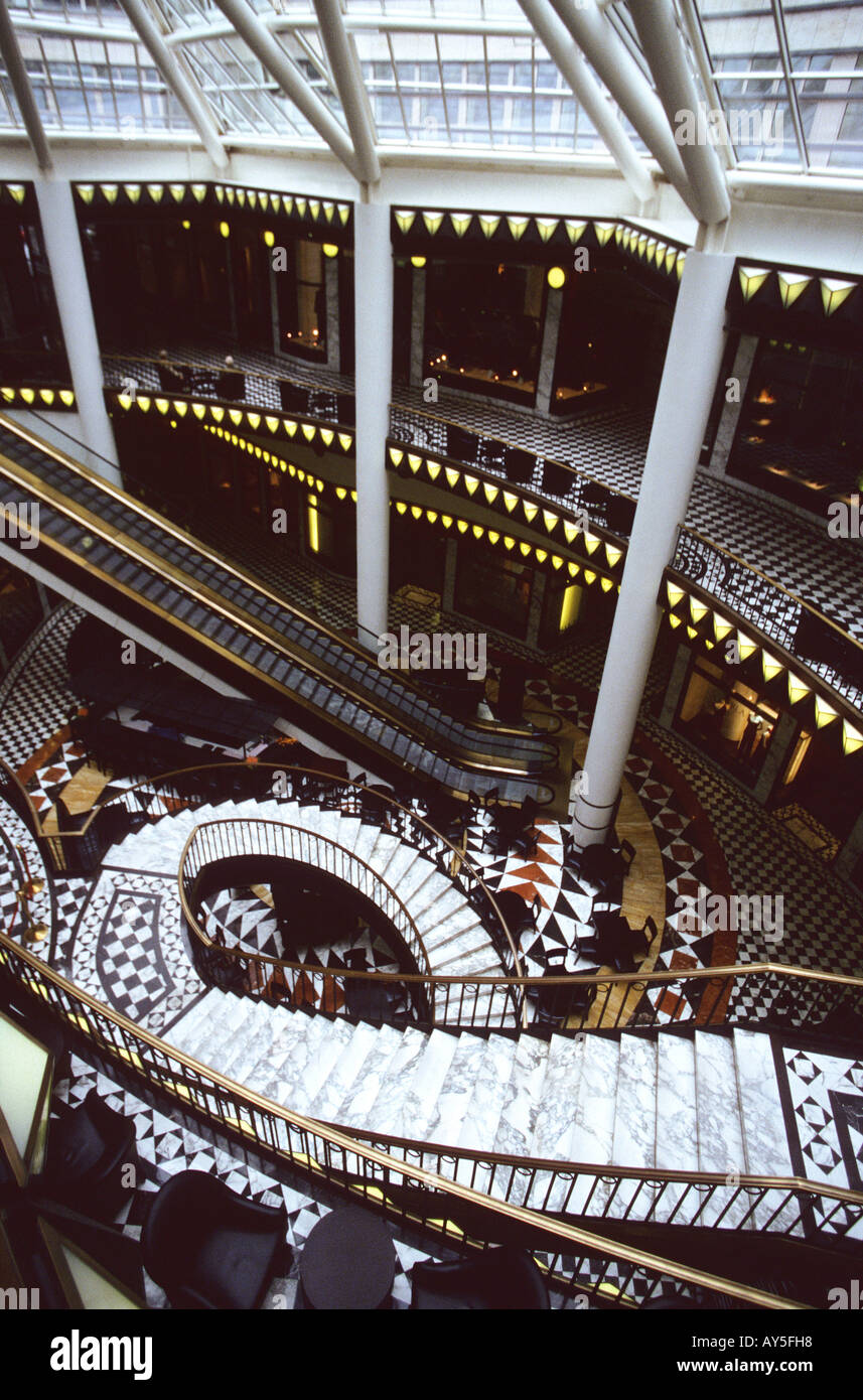 Germany Berlin Friedrichstrasse Quartier 206 Stock Photo Alamy