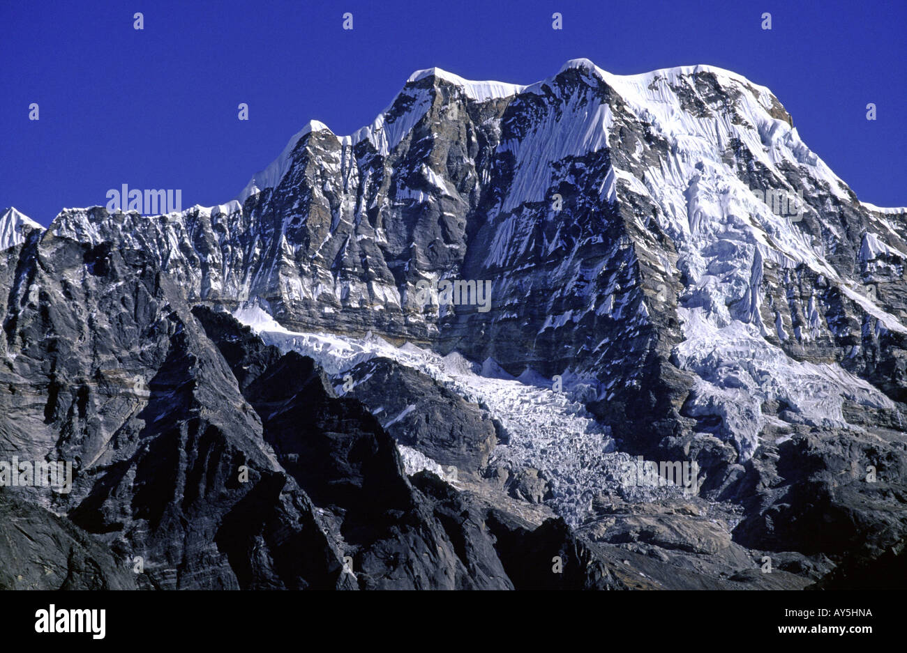 The trekking peak of Mera Peak 6476m in the Himalaya Nepal Stock Photo