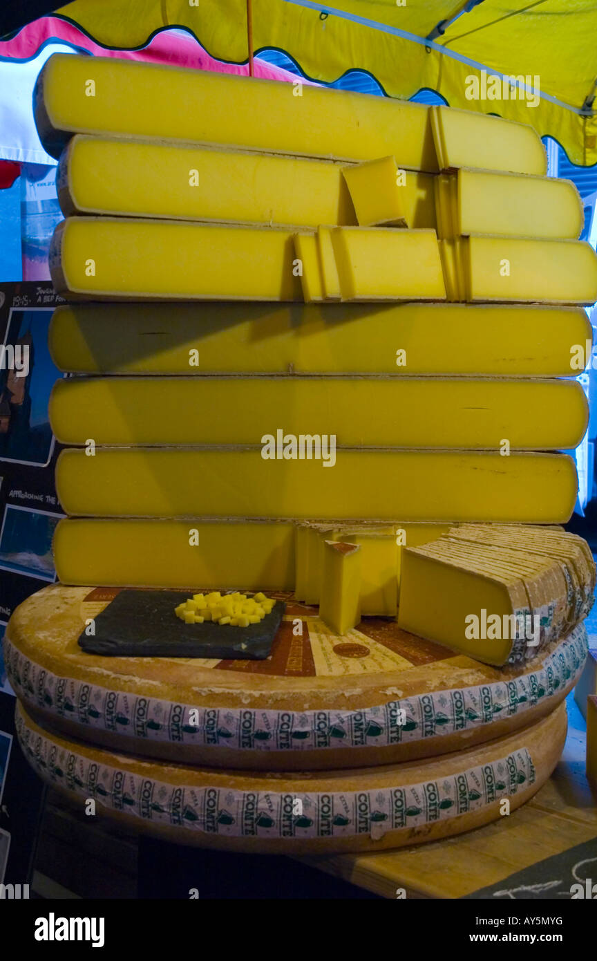 Cheese shops uk hires stock photography and images Alamy