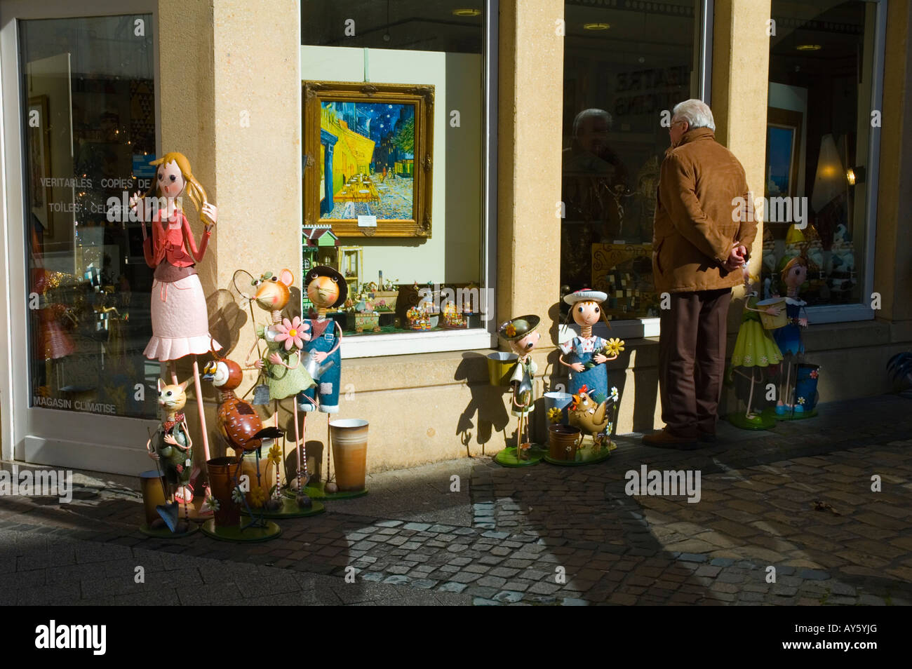 Arts shop in central Ville de Luxembourg Europe Stock Photo