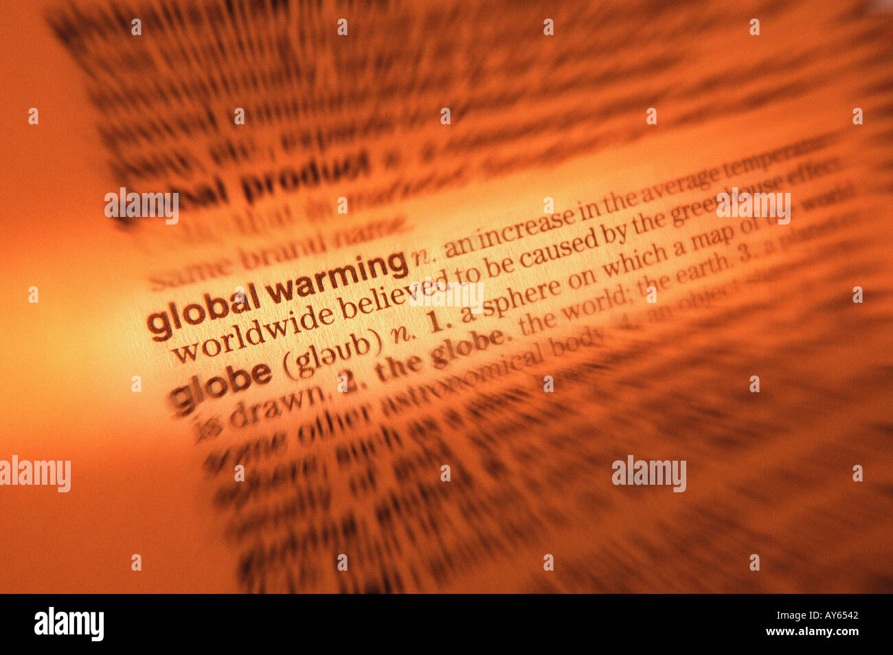 CLOSE UP OF DICTIONARY PAGE SHOWING DEFINITION OF THE WORDS GLOBAL WARMING Stock Photo