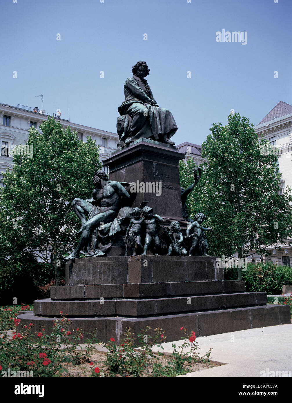 Franz Schubert Denkmal High Resolution Stock Photography and Images - Alamy