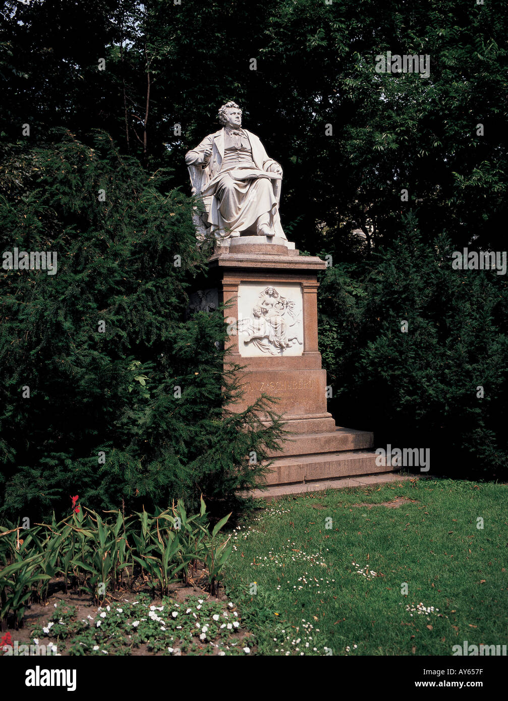 Franz Schubert Denkmal High Resolution Stock Photography and Images - Alamy