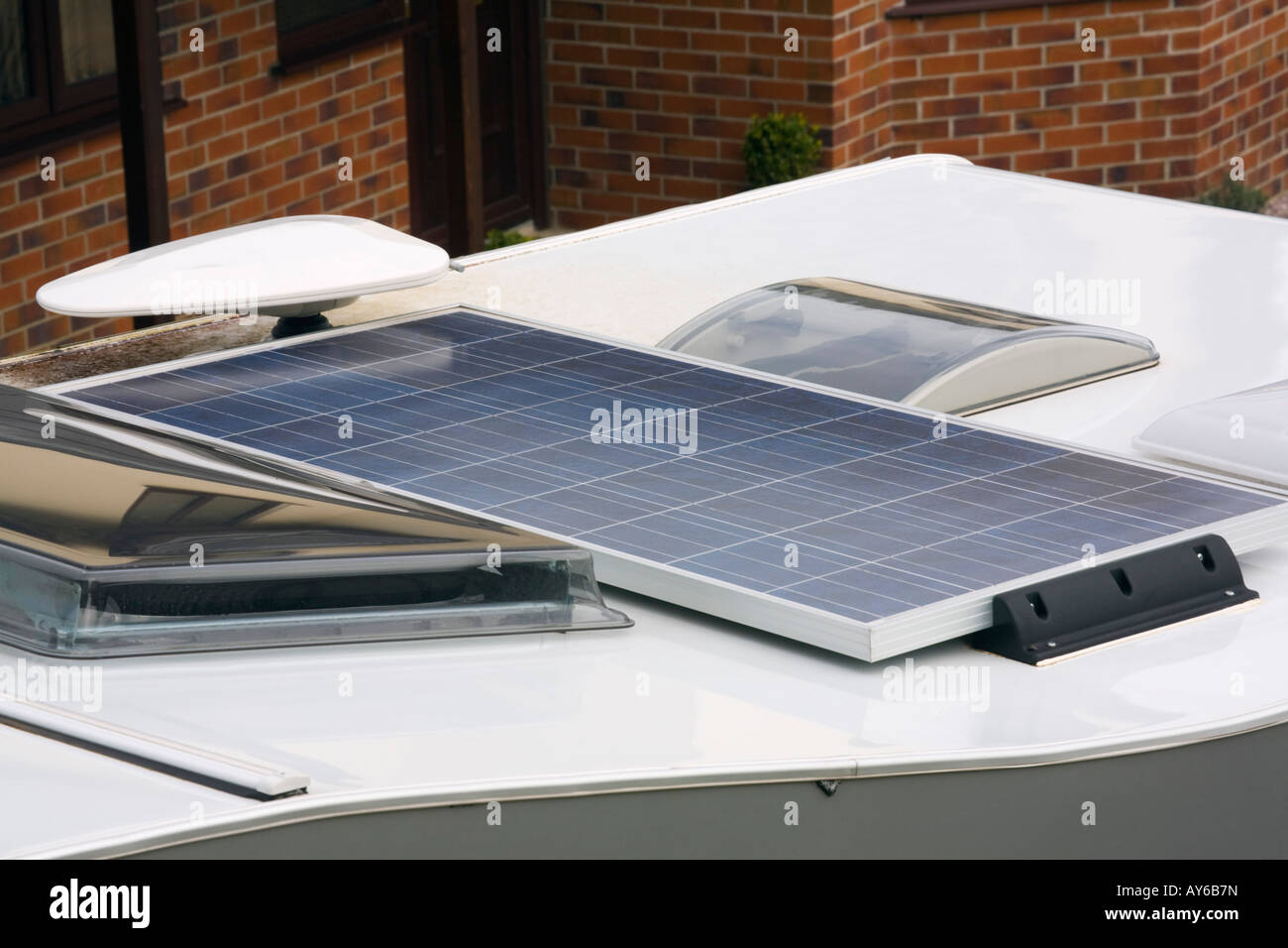 Solar panel for motorhome hires stock photography and images Alamy