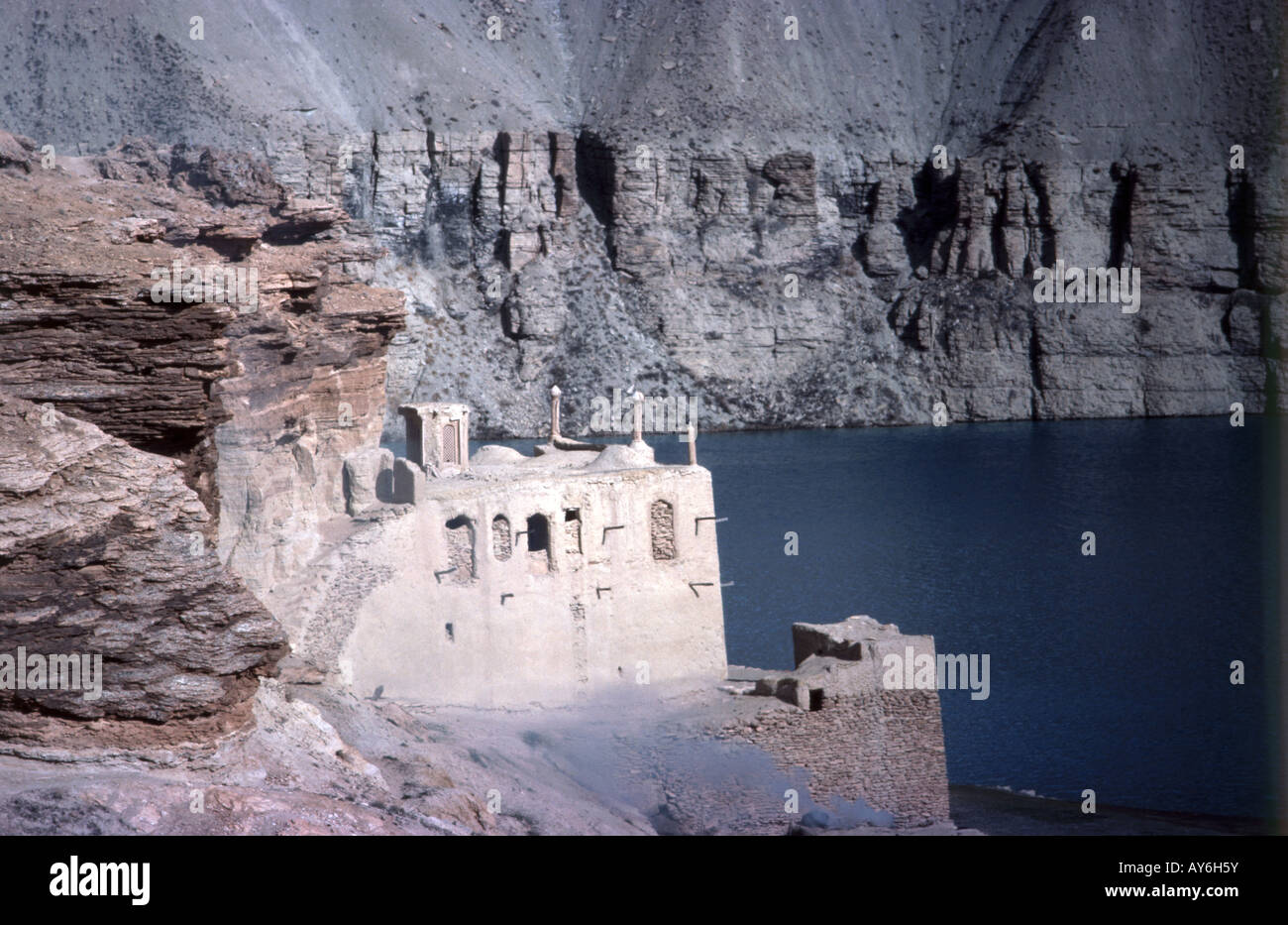 Fortress ruins and lake, Lake Band-I-Amir, Bamiyan, Islamic Republic of Afghanistan Stock Photo