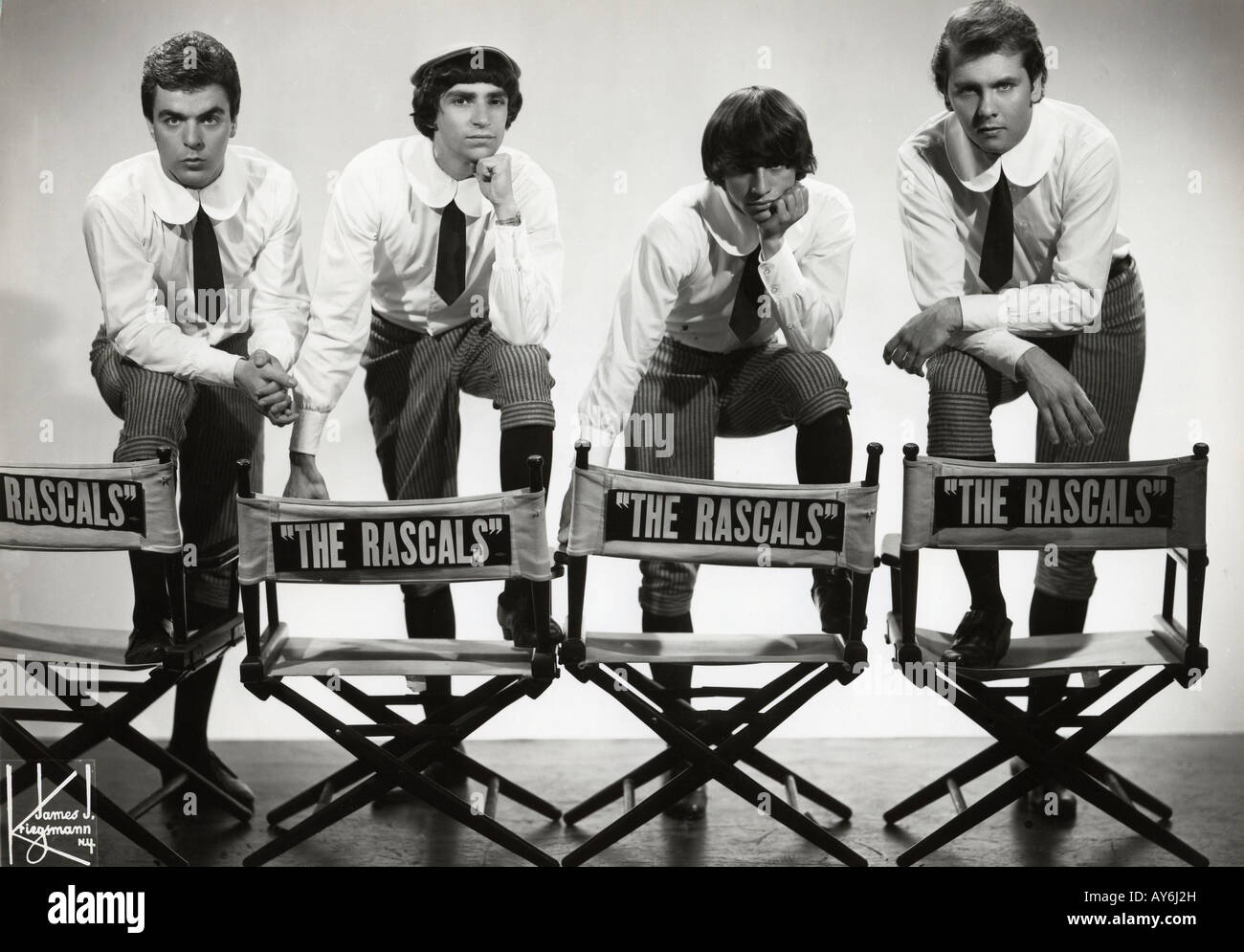 THE RASCALS aka Young Rascals US pop group in 1966. From left: Gene Cornish, Eddie Brigati, Dino Danielli, Felix Cavaliere Stock Photo