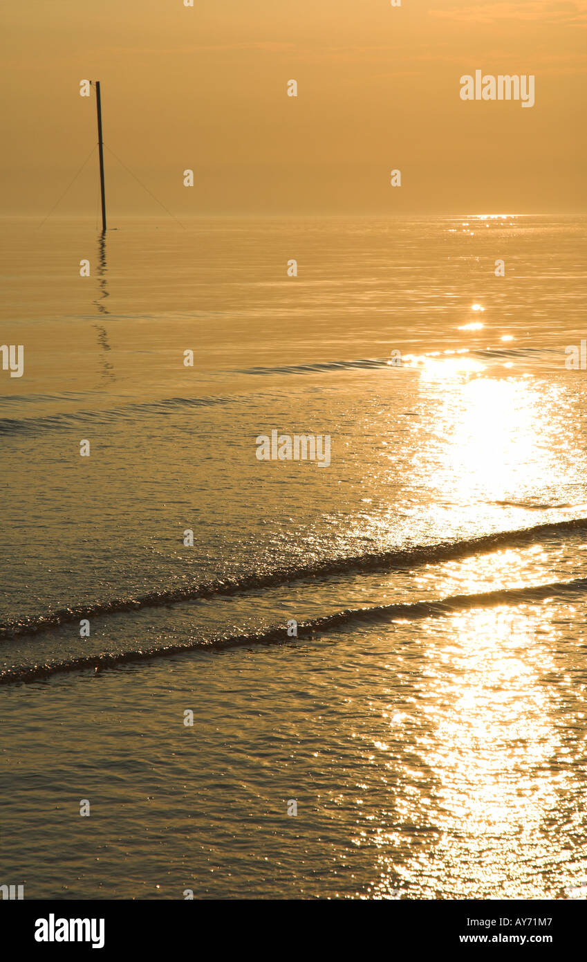 Sea and sunset hi-res stock photography and images - Alamy