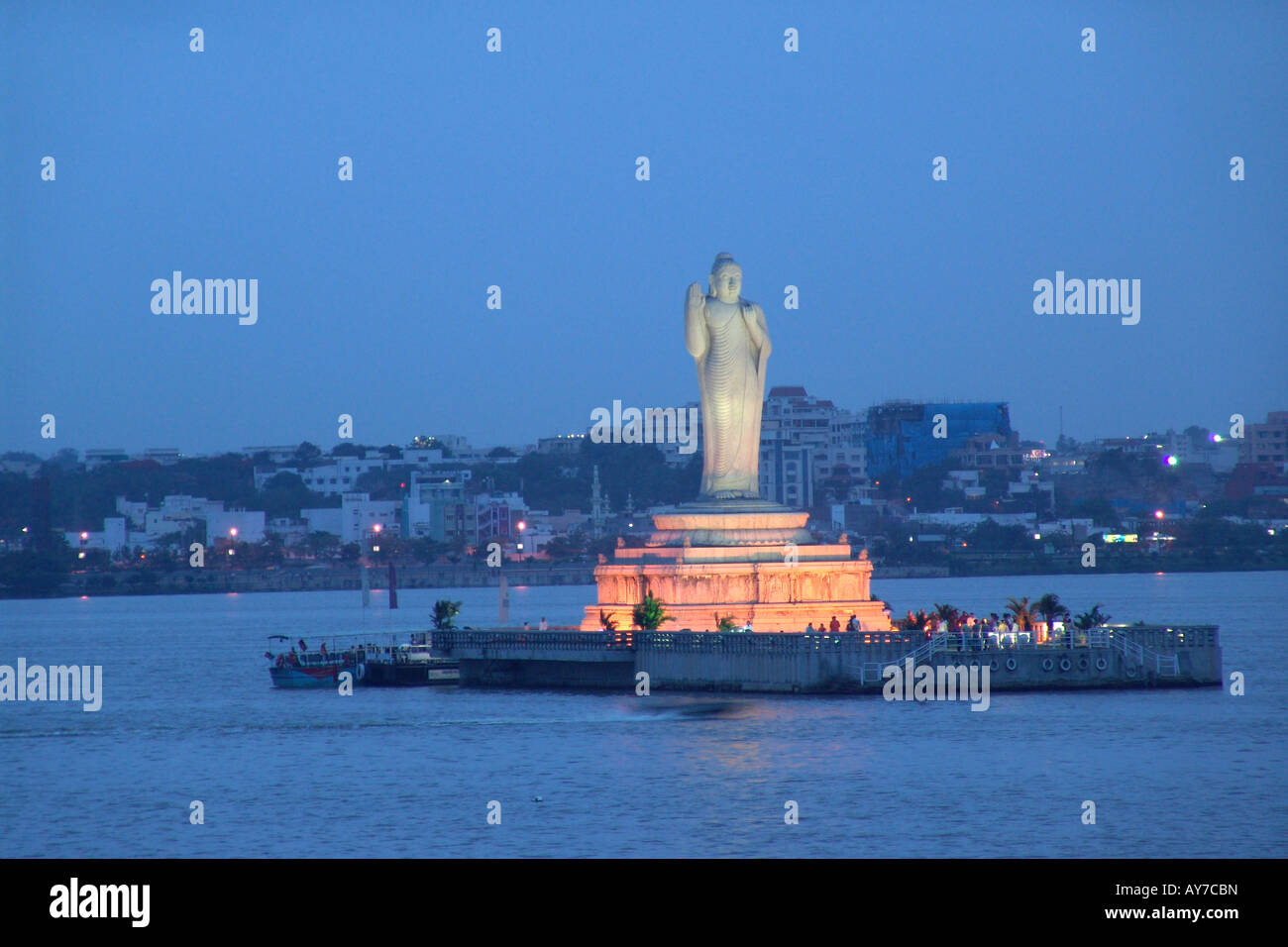 Monolithic statue of Buddha, Hussain Sagar Lake, Hyderabad Stock Photo