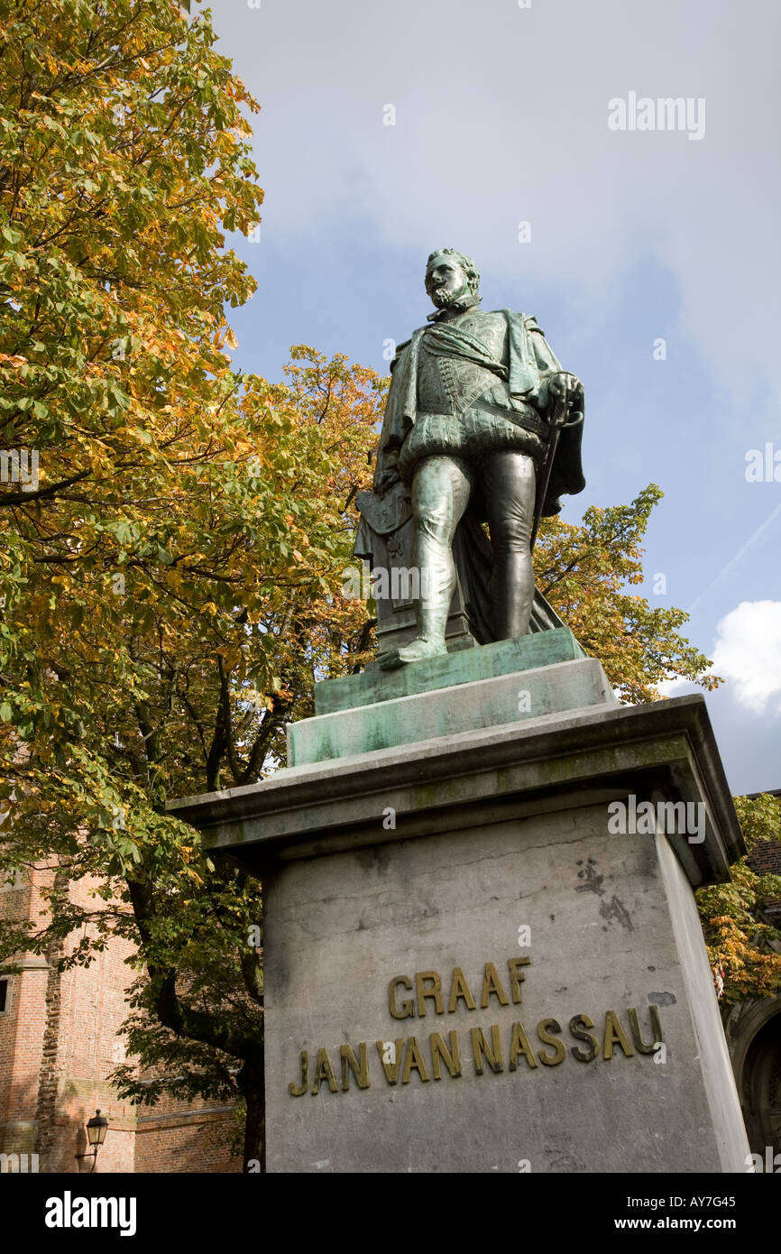 Statue of Graaf Jan Van Nassau Utrecht Holland Netherlands Europe Stock  Photo - Alamy