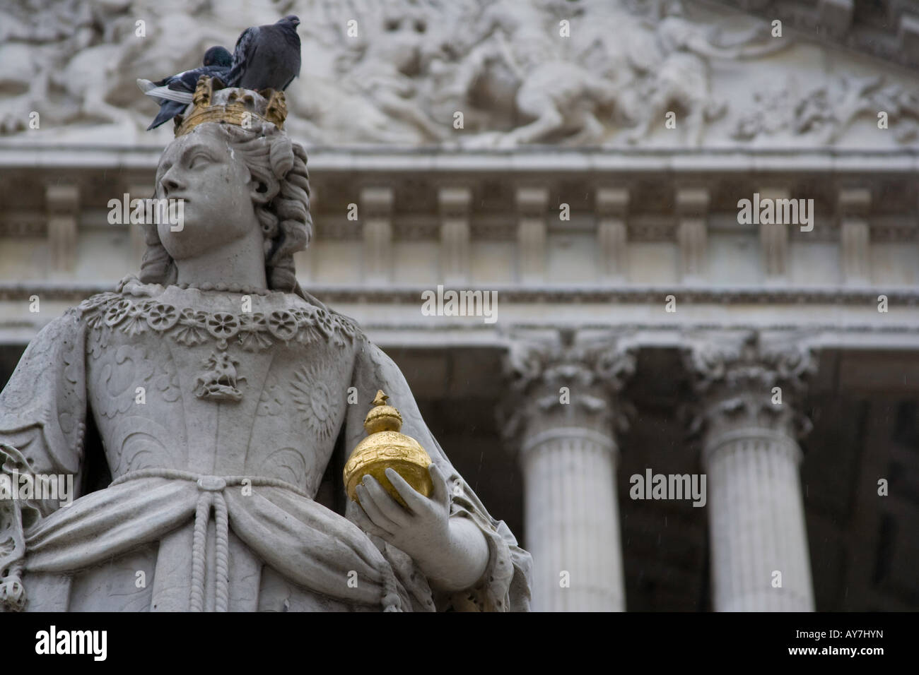 Pigeons choose the statue of Queen Anne outside St Paul's Cathedral to
