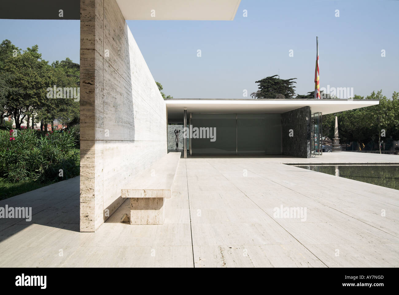 Barcelona Pavilion 1929 Rebuilt 1983 1986 Architect Mies Van Der 