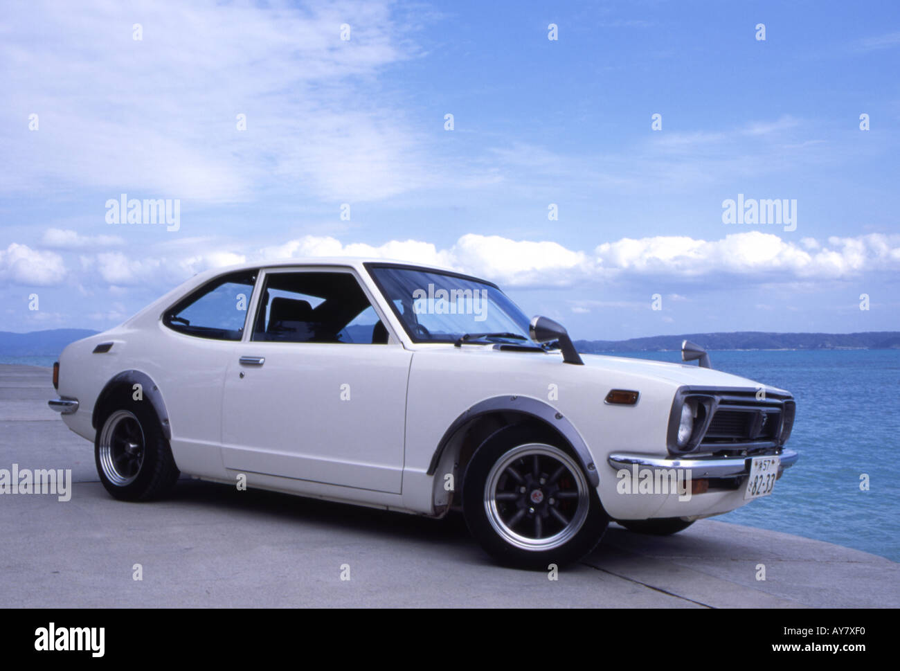 Sprinter classic hi res stock photography and images Alamy