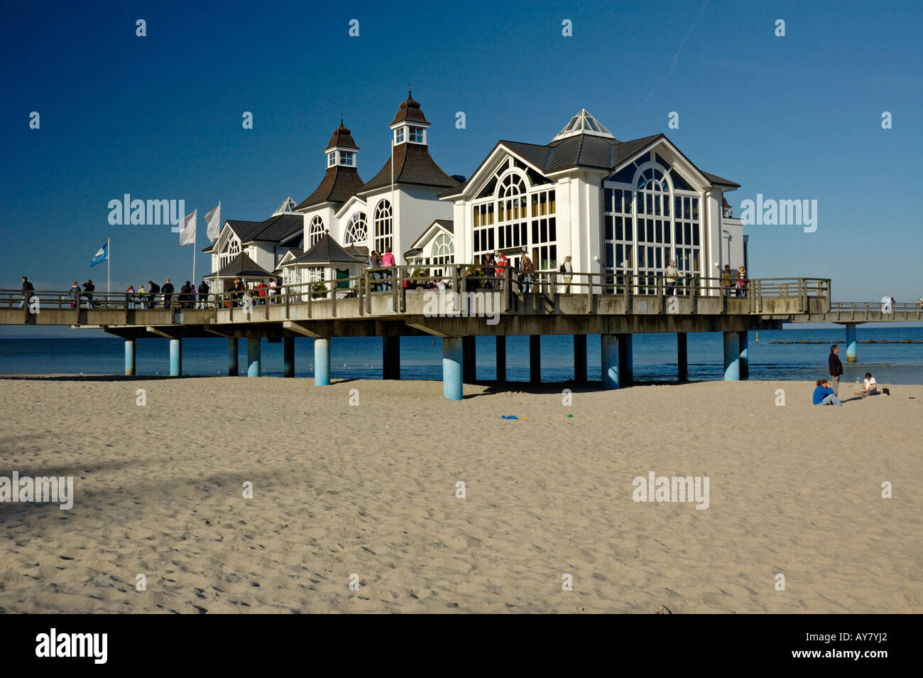 ostseebad-sellin-pier-on-the-baltic-coast-isle-of-ruegen-mecklenburg