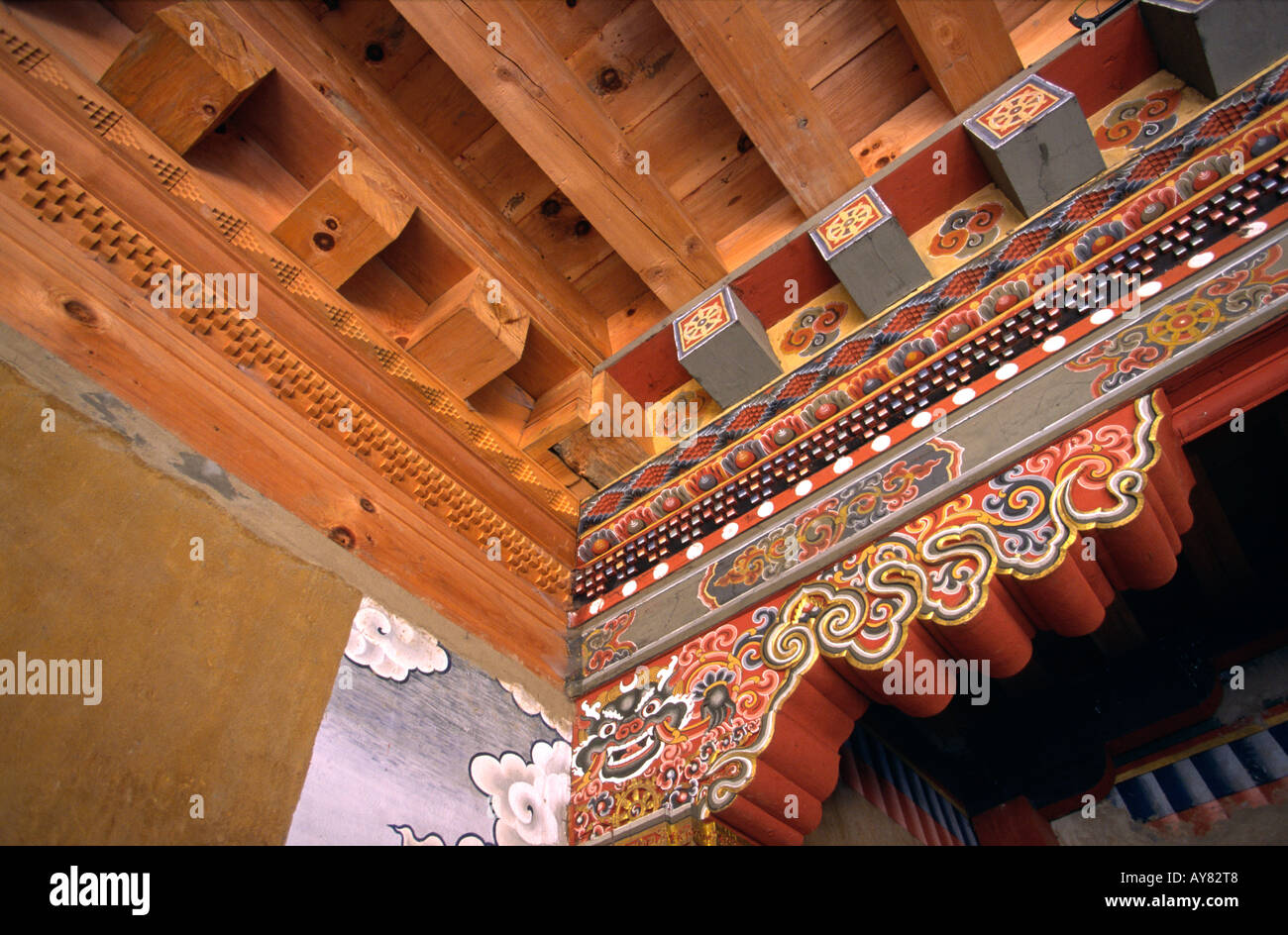 Shingzo Bhutan Thimpu Dzong detail of carved wooden construction Stock Photo ...