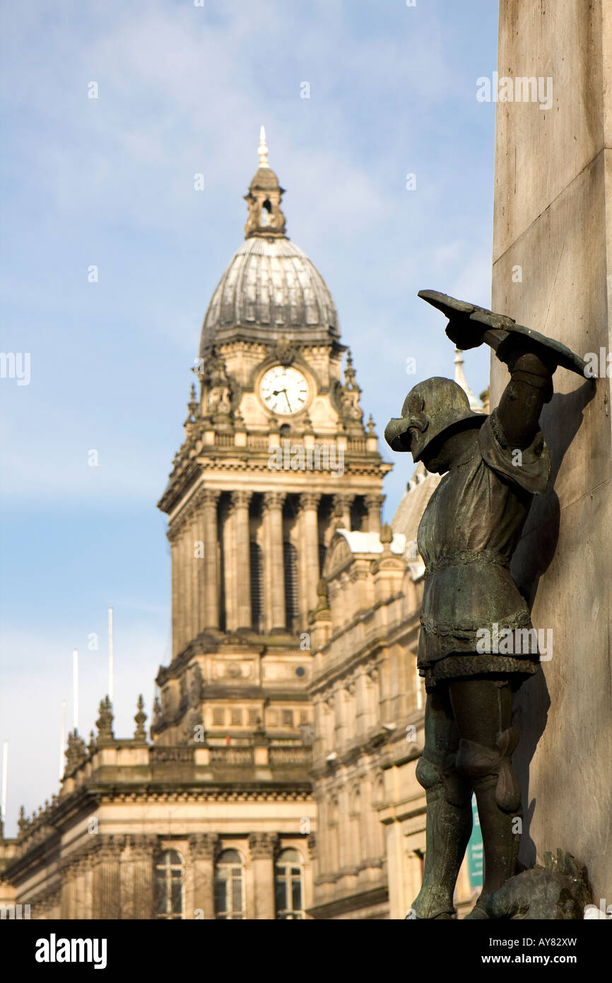 Leeds war memorial town hall hi-res stock photography and images - Alamy