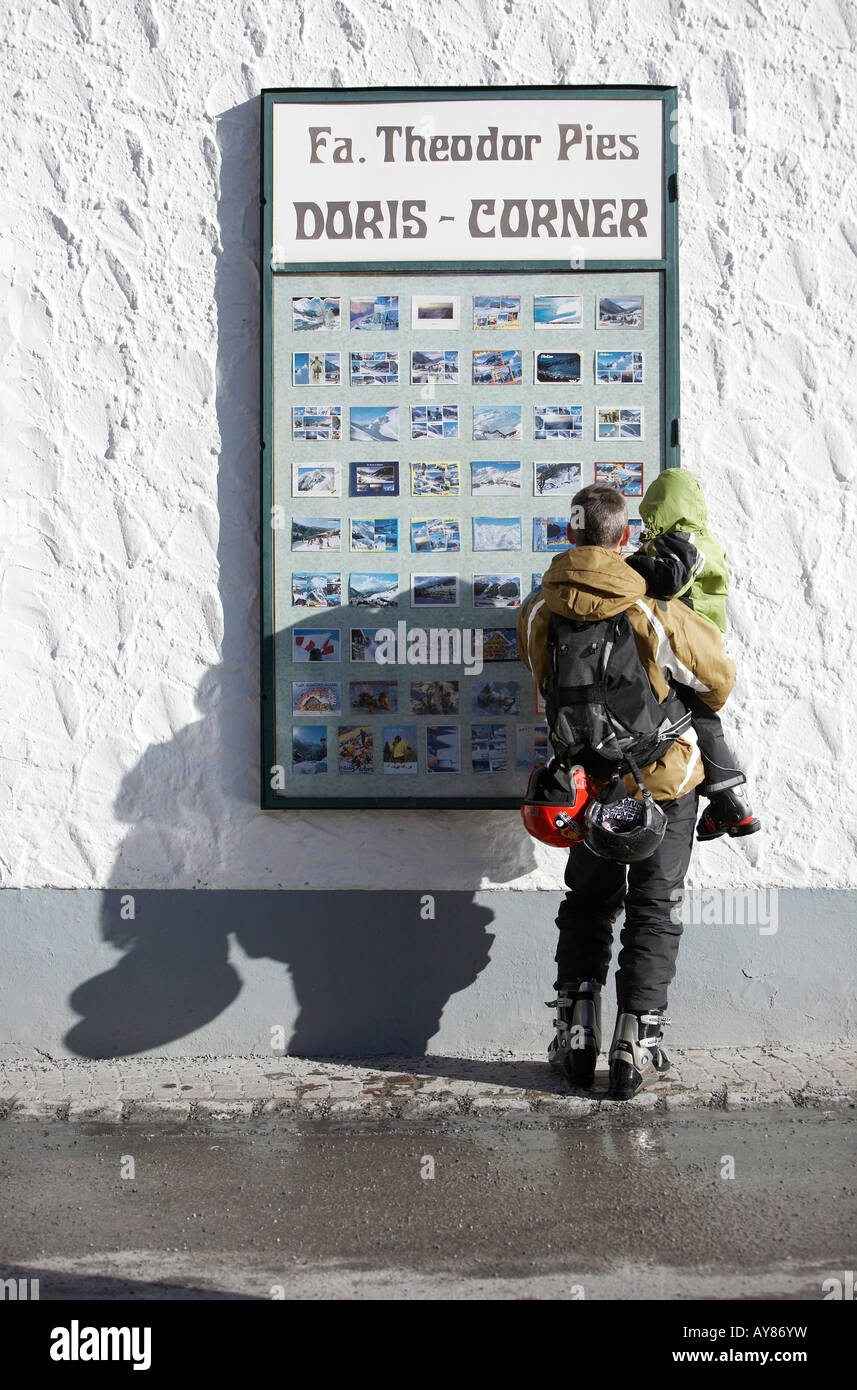 Noticeboard, with names of International newspapers Stock Photo Alamy