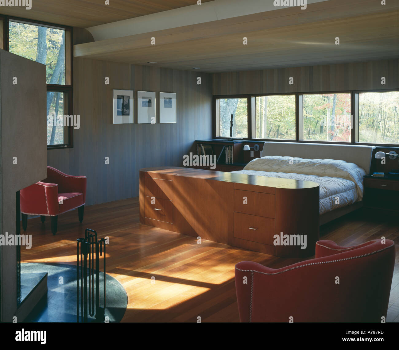 Bedroom interior 1980s hires stock photography and images Alamy