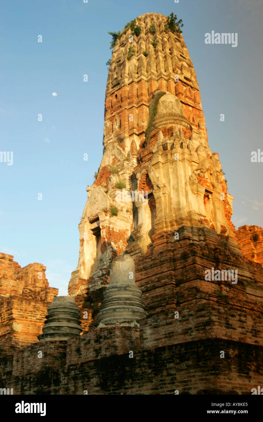 Ayutthaya Monuments High Resolution Stock Photography and Images - Alamy