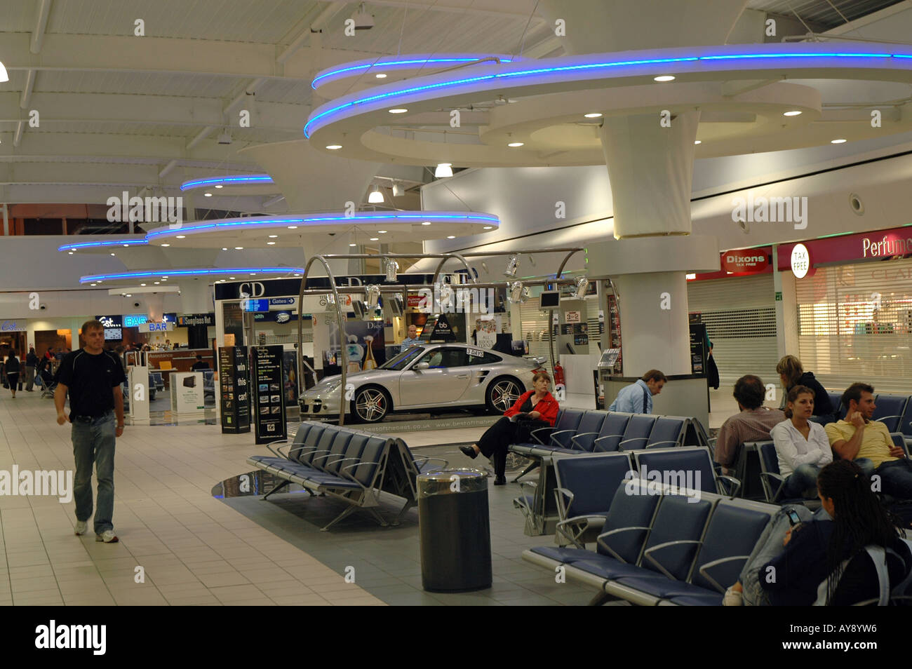 Luton airport departure lounge Stock Photo Alamy
