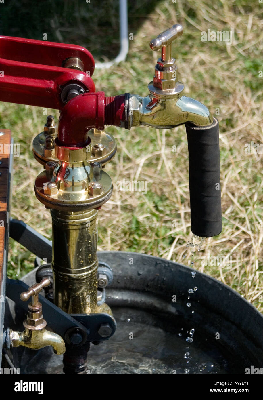 Water being pumped by a stationary engine at the Somerset Steam