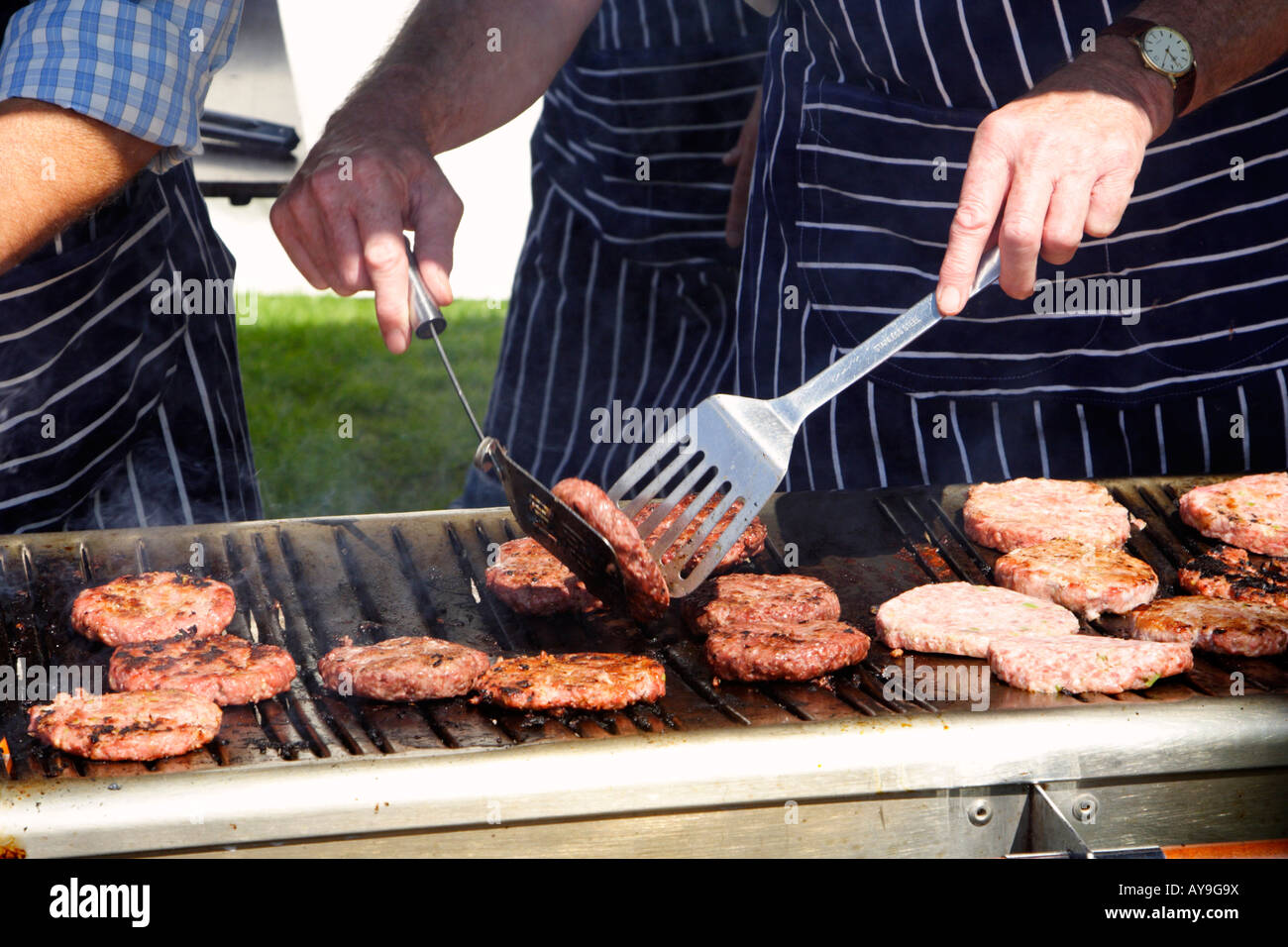 flipping burgers Stock Photo 17037109 Alamy