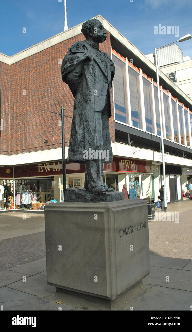 Statue of Sir Edward Elgar, Worcester city centre Stock Photo