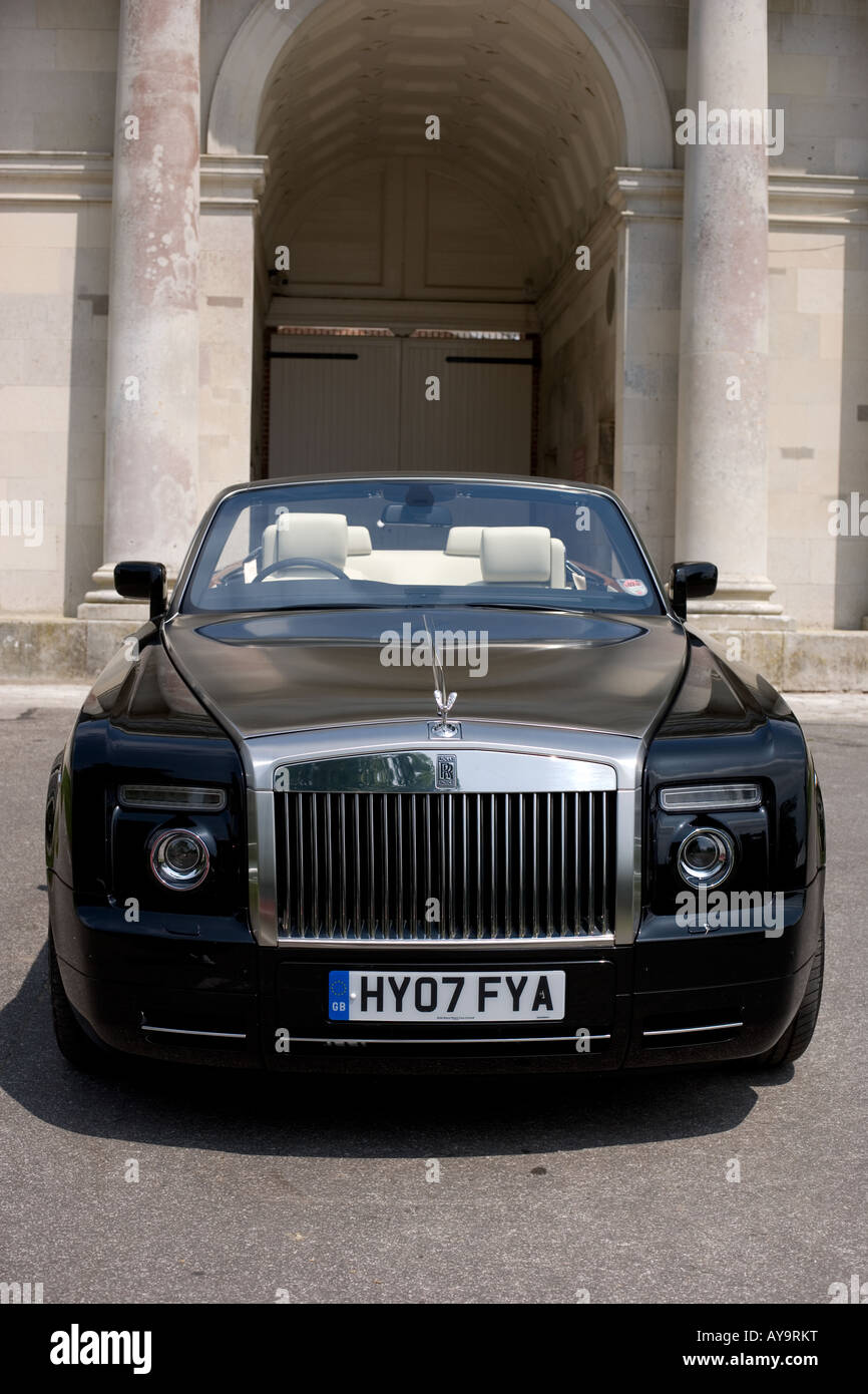 ROLLS ROYCE RR PHANTOM DROPHEAD COUPE BLACK Stock Photo