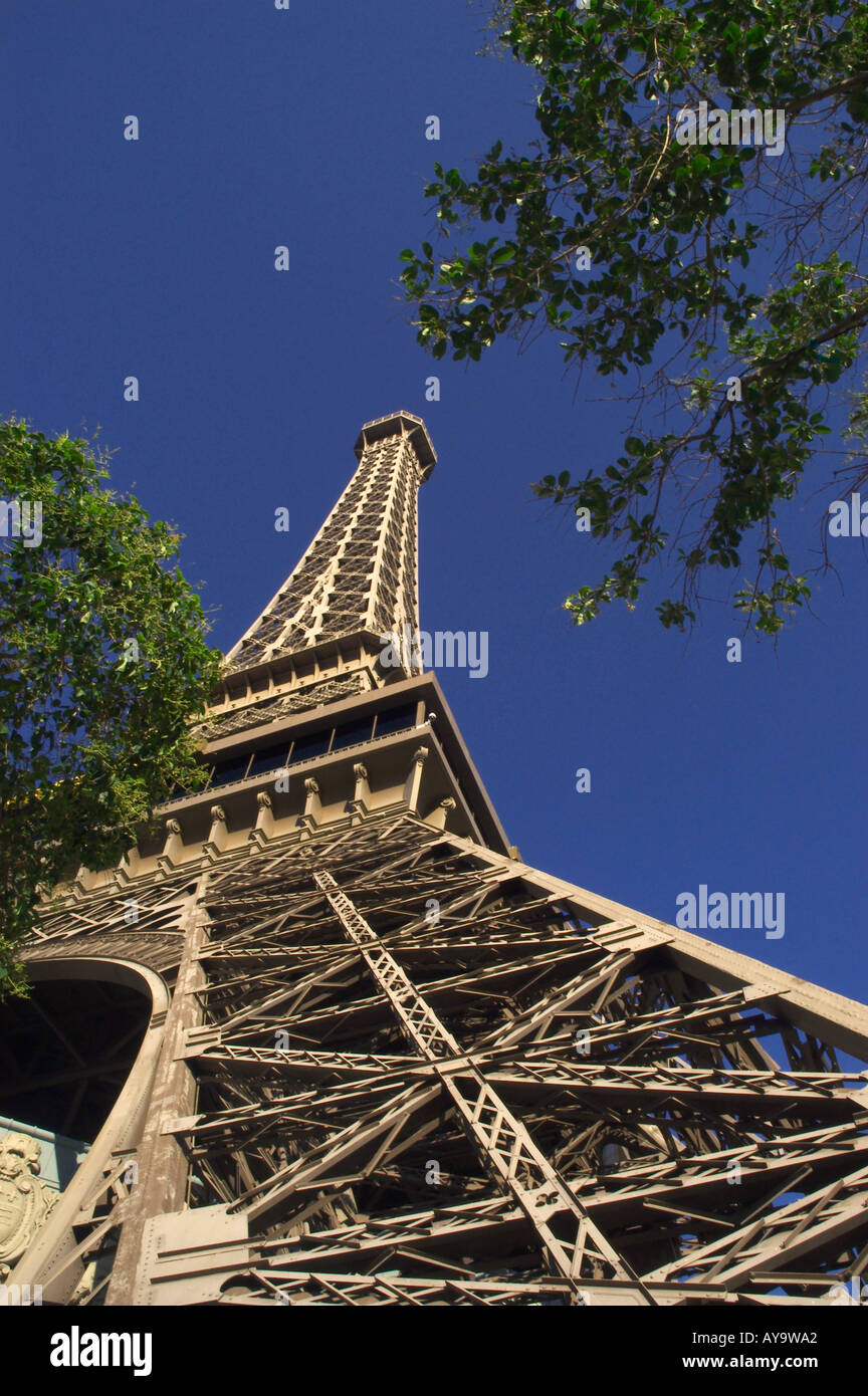 Eiffel Tower Las Vegas Stock Photo Alamy