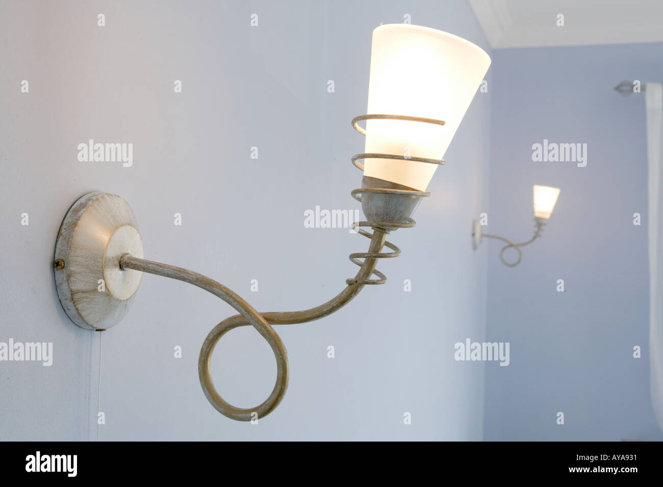 Modern Light Fitting In Bedroom Stock Photo 1812784 Alamy
