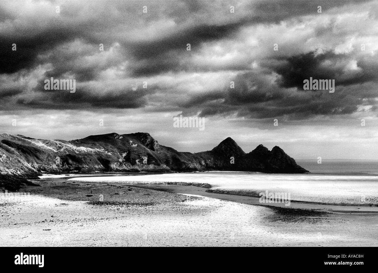 Three Cliffs Bay Gower south Wales Stock Photo
