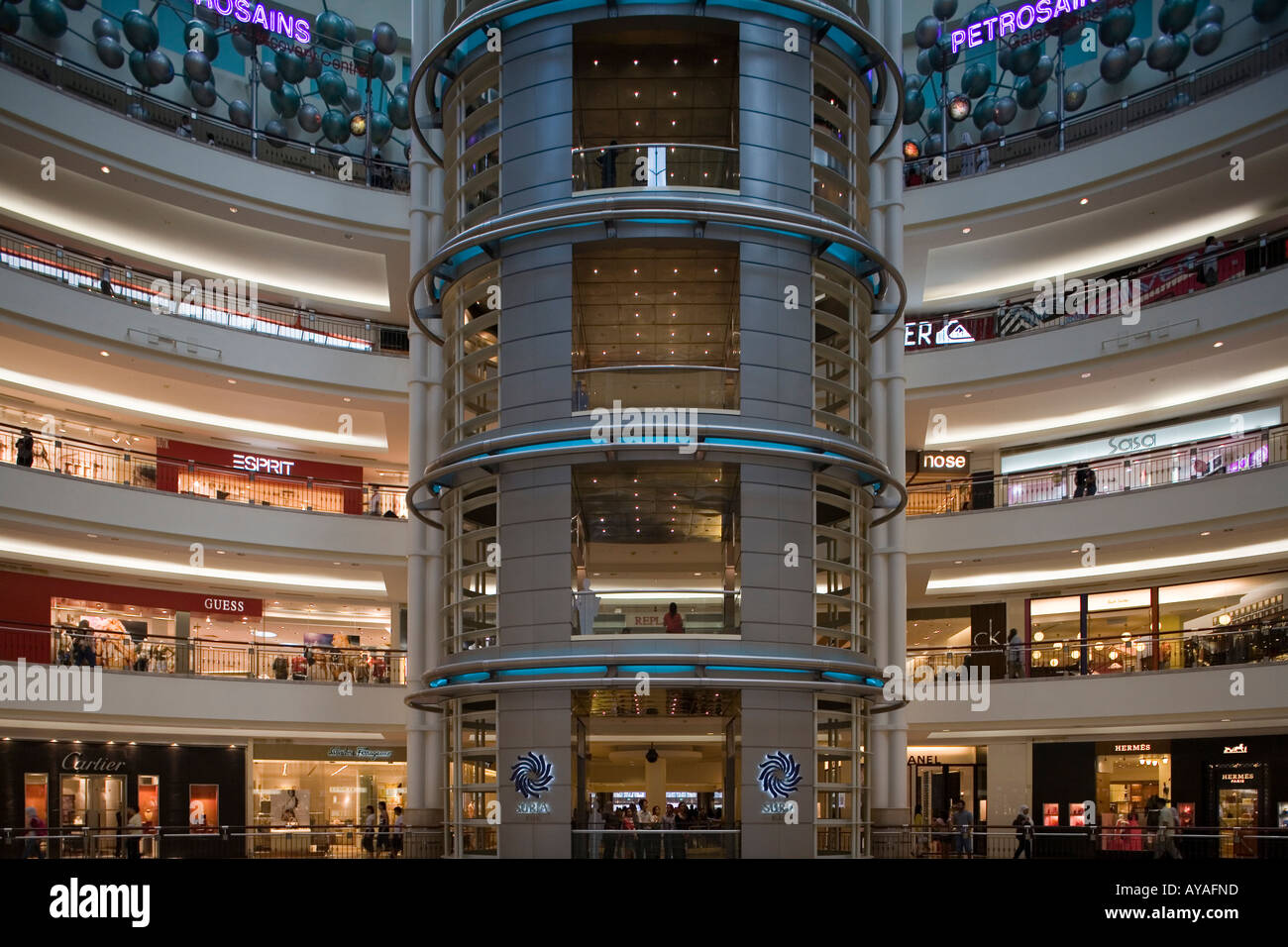 Suria klcc shopping mall hi-res stock photography and images - Alamy