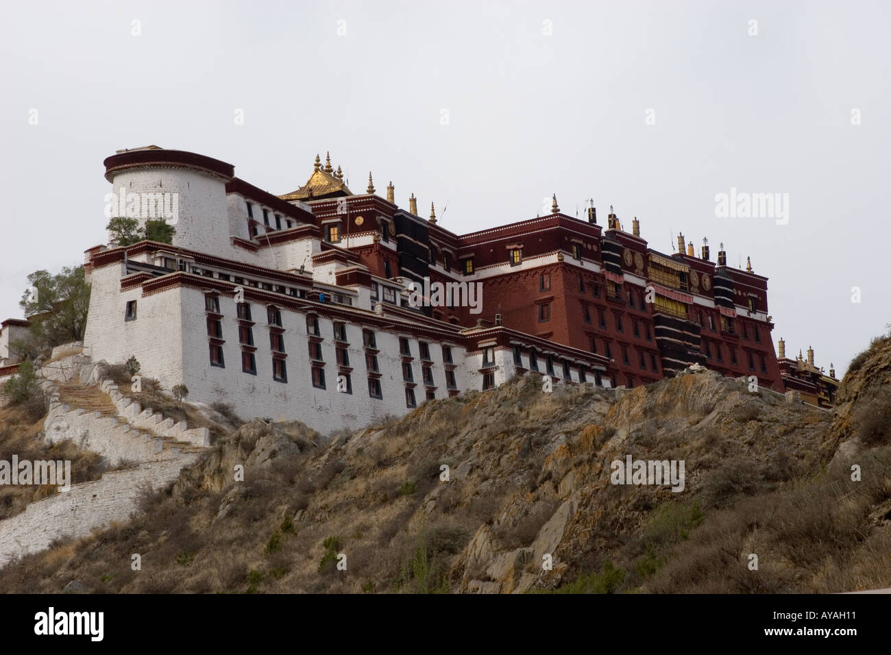 A side view of the Potala Palace in Lhasa Tibet Stock Photo - Alamy