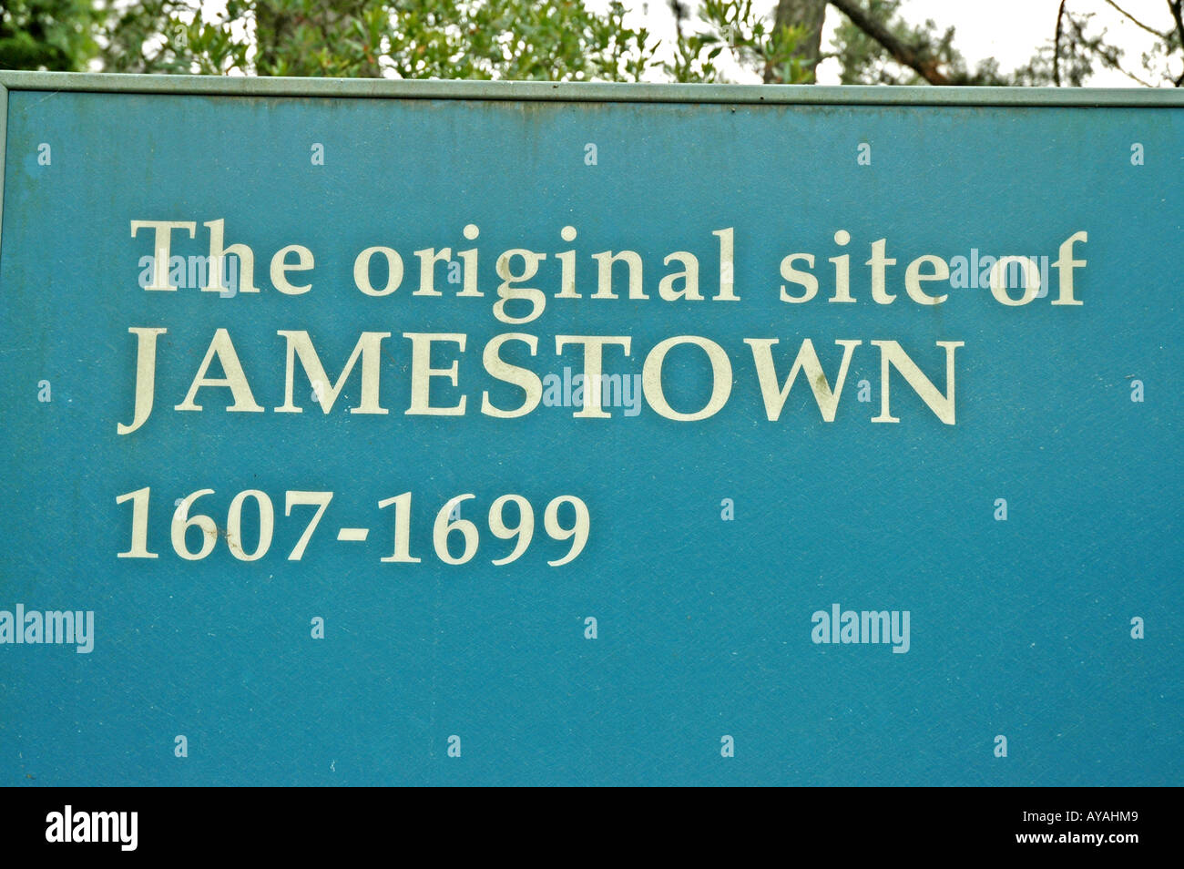 Historic Jamestowne landing Original Jamestown Settlement 1607 1699