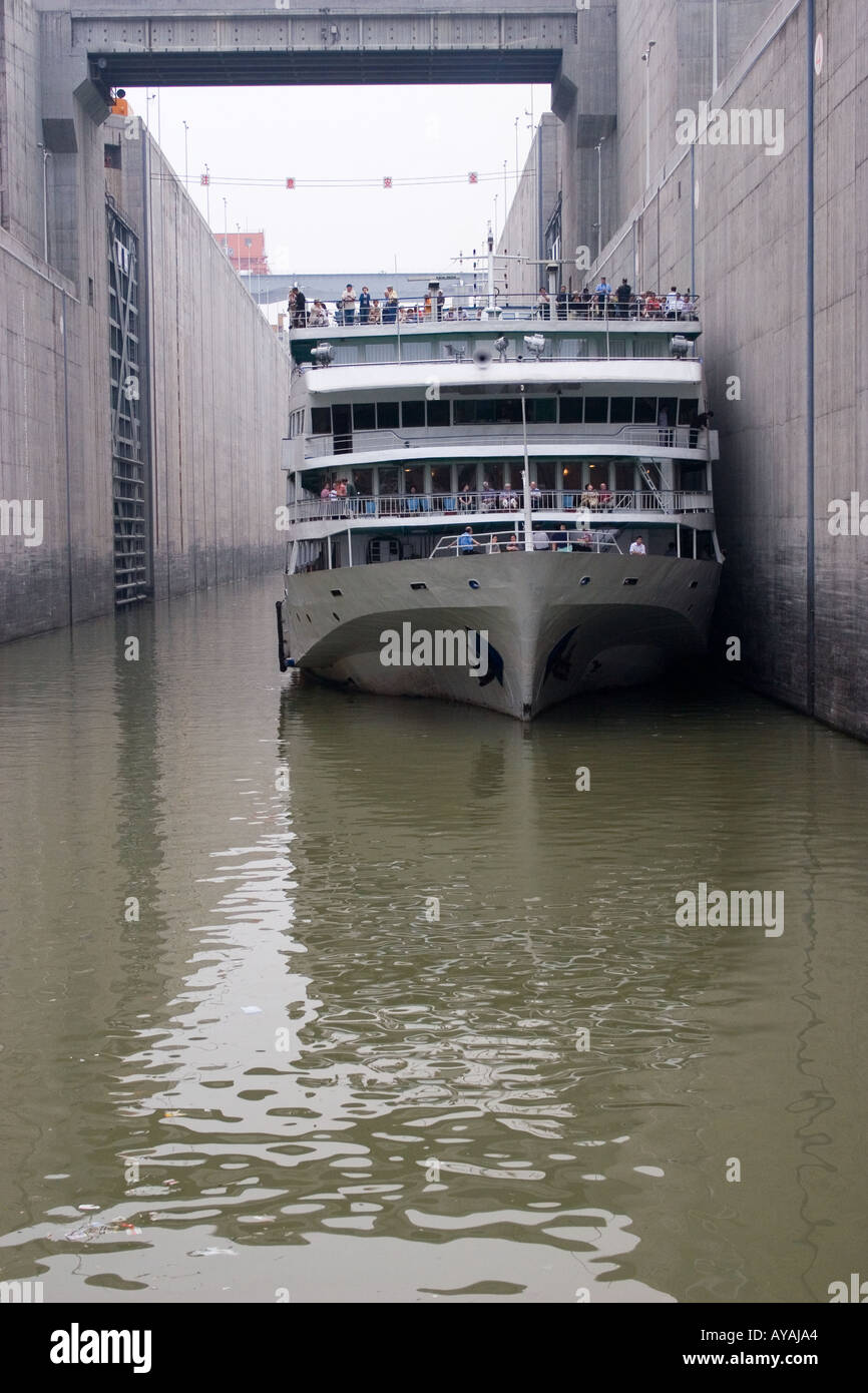 River cruise ship entering a ship lock on the Yangtze River in China