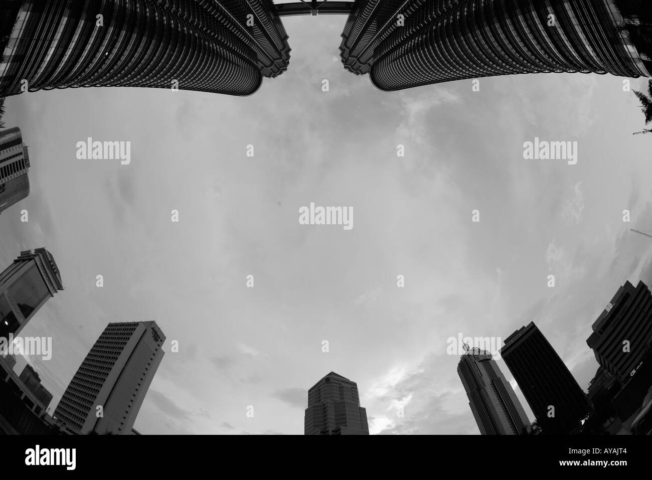 Petronas towers kuala lumpur 1998 Black and White Stock Photos & Images ...