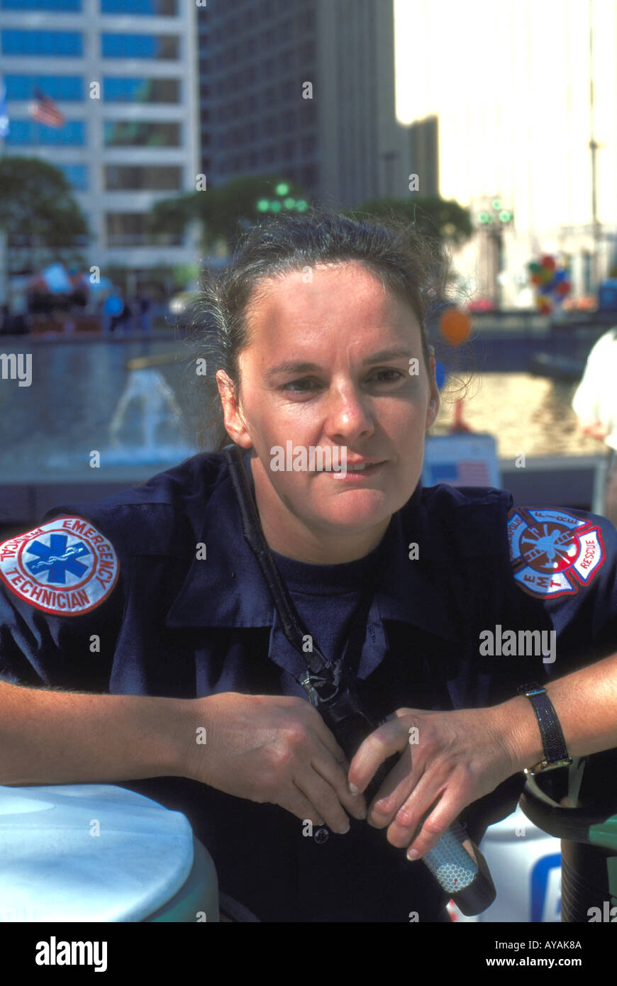 Female paramedic america hi-res stock photography and images - Alamy