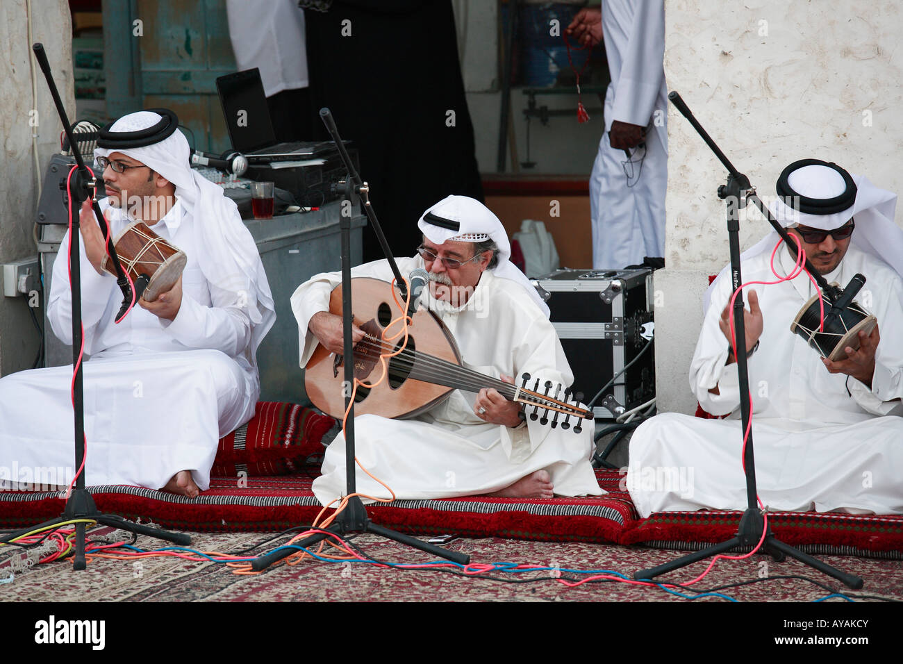 Qatar Doha Souq Waqif traditional musicians performing Stock Photo Alamy