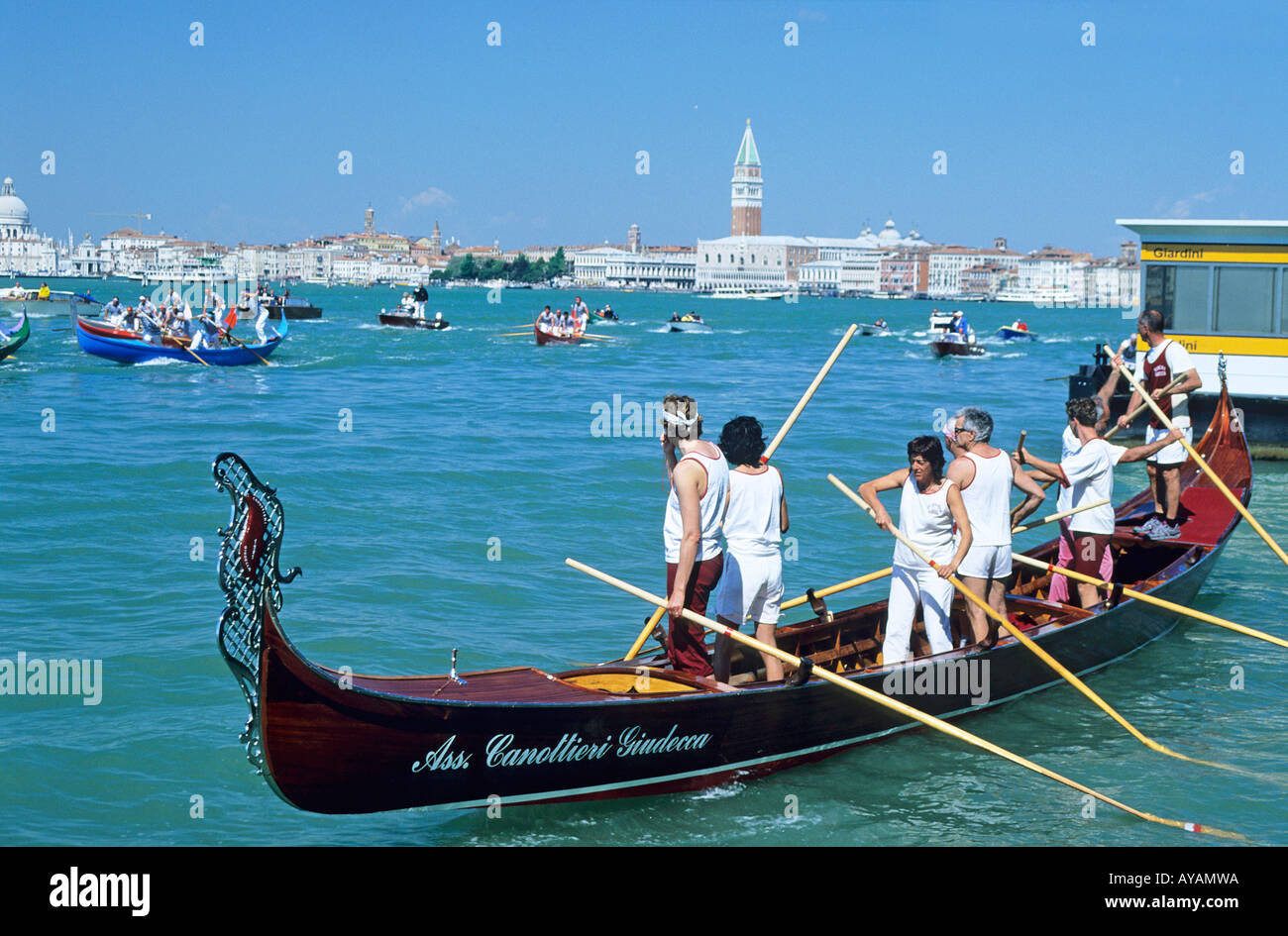 Gondolas on the lagoon hi-res stock photography and images - Alamy
