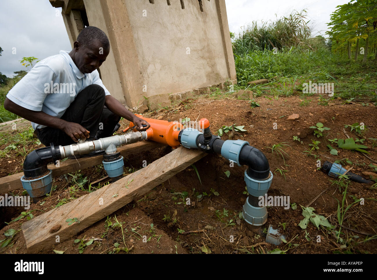 Irrigation system africa hires stock photography and images Alamy