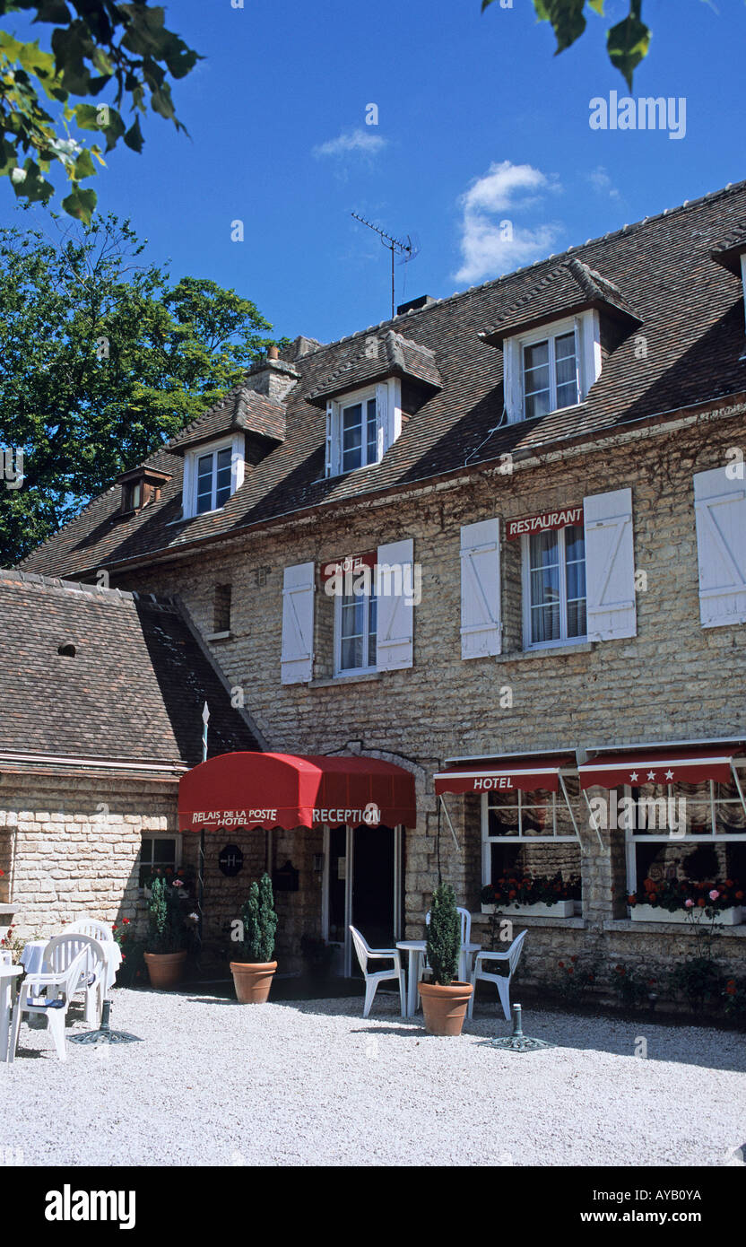 Restaurant relais de la poste hires stock photography and images Alamy